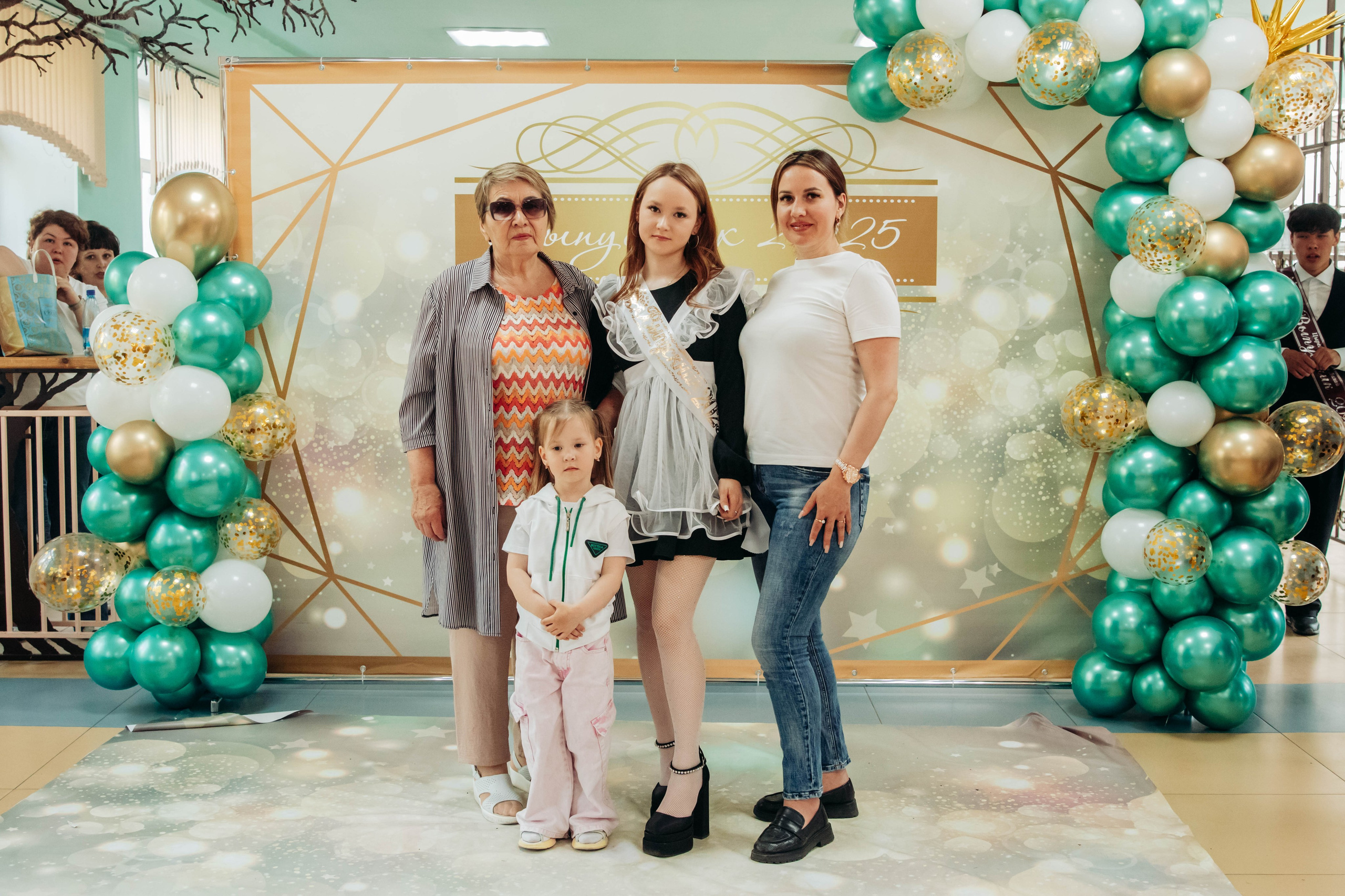 32 школа 9 класс. PhotoMeet — Фотограф в Улан-Удэ