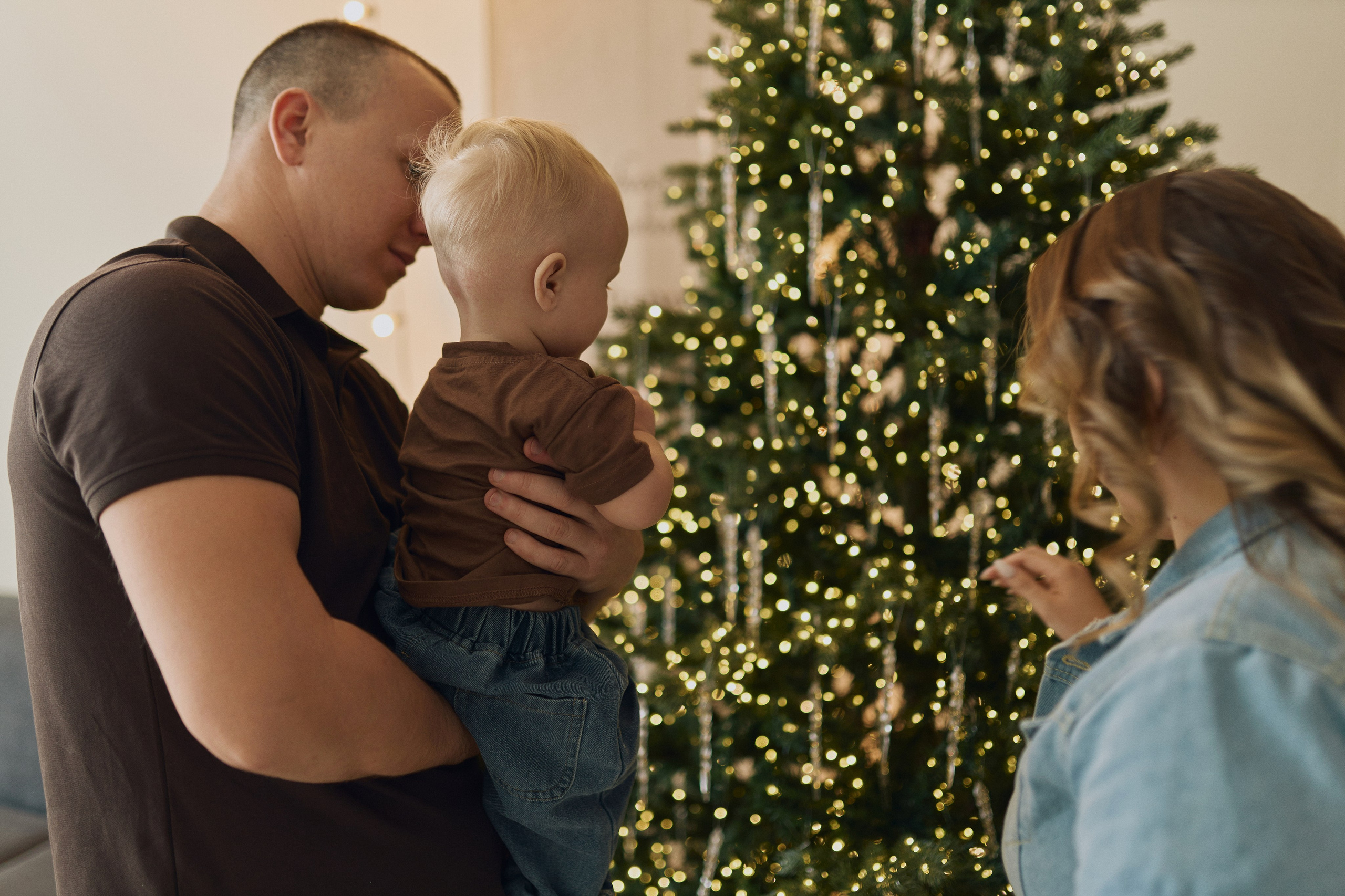 Семейная новогодняя фотосессия. Алина Каравайцева. Фотограф в городе Барнаул