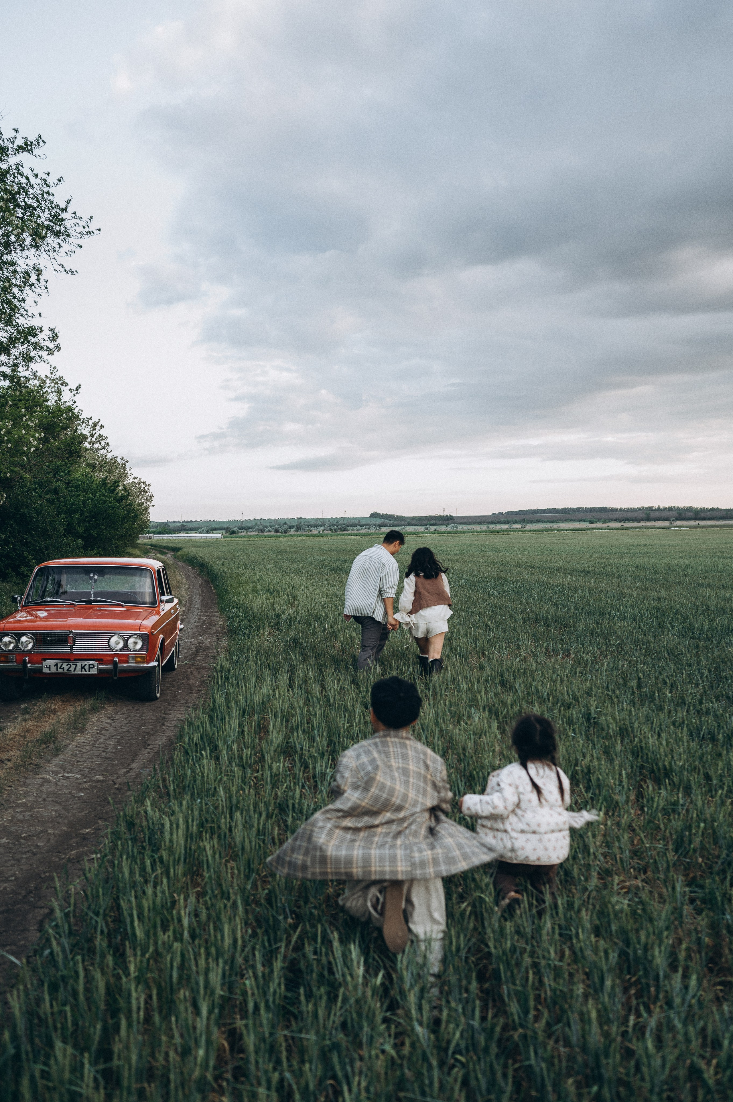 Семейная фотосессия с авто. Семейный фотограф Ростов-на-Дону Татьяна Соколова