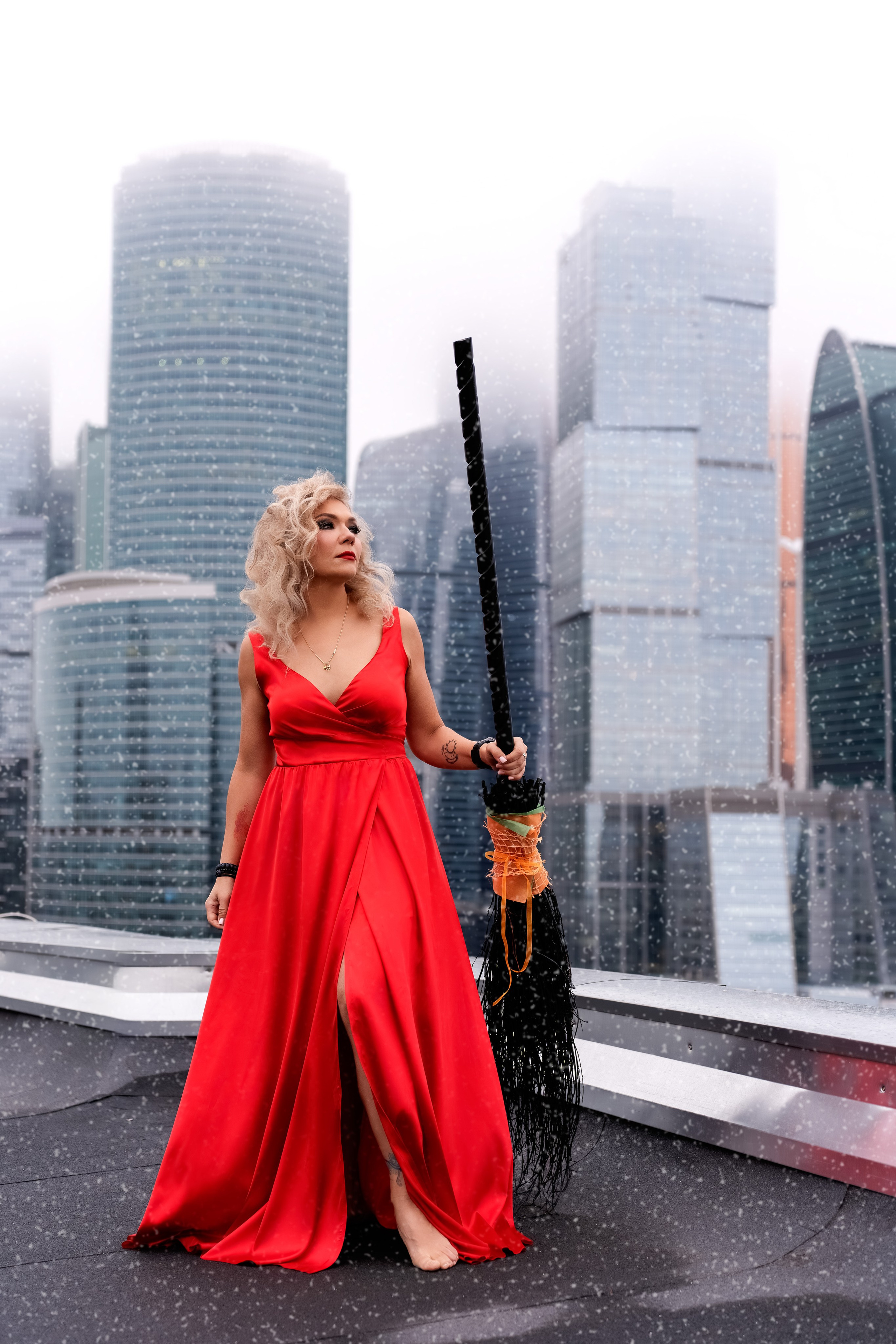 Мария на крыше