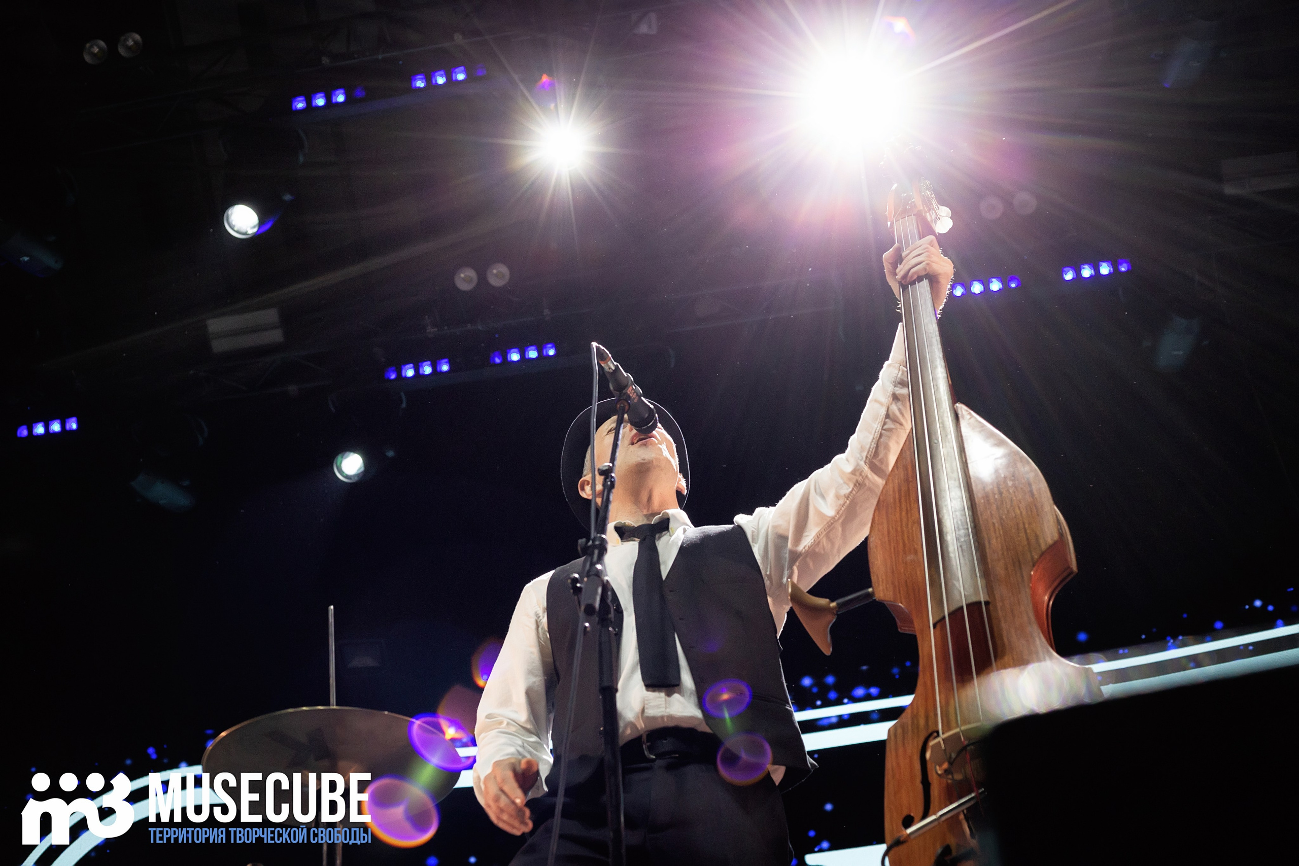 Фотосъемка концерта BILLY'S BAND Aurora СПБ. Портретные фотосессии, контент-съемки, репортаж