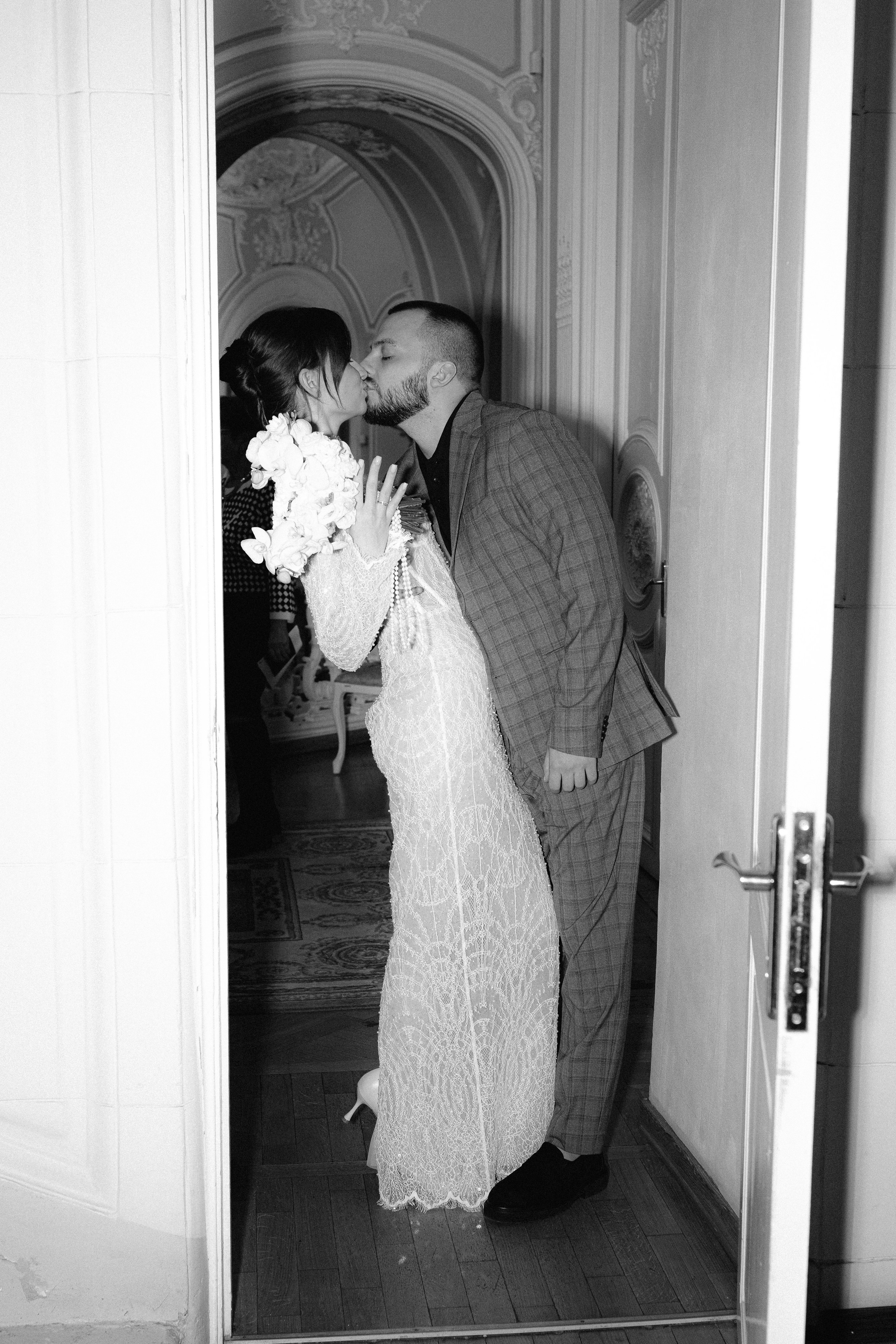 The cutiest. Сентиментальная свадебная фотография