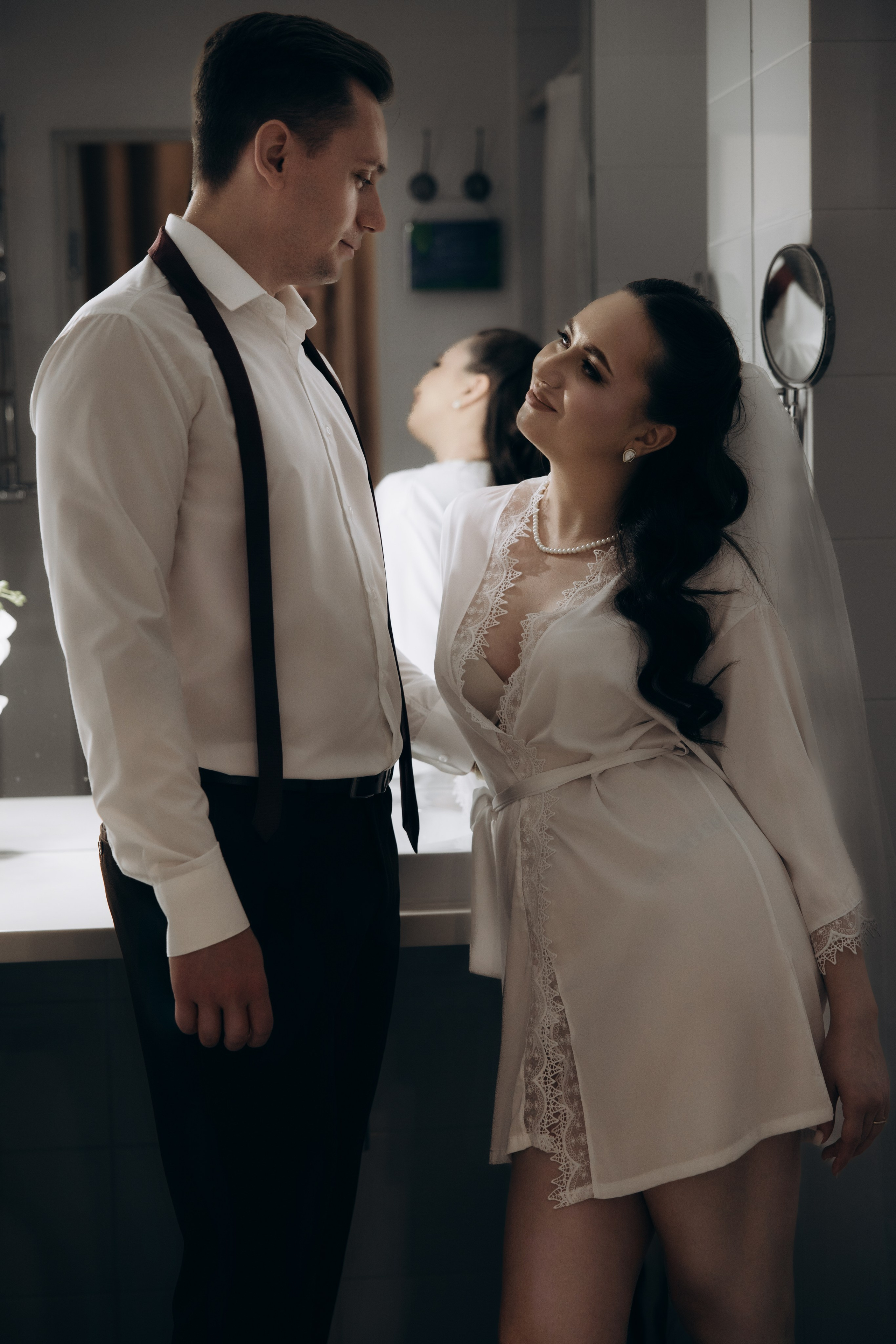 Свадебная фотосъемка в Пензе: Ольга и Владислав в отеле и студии «Перспектива»