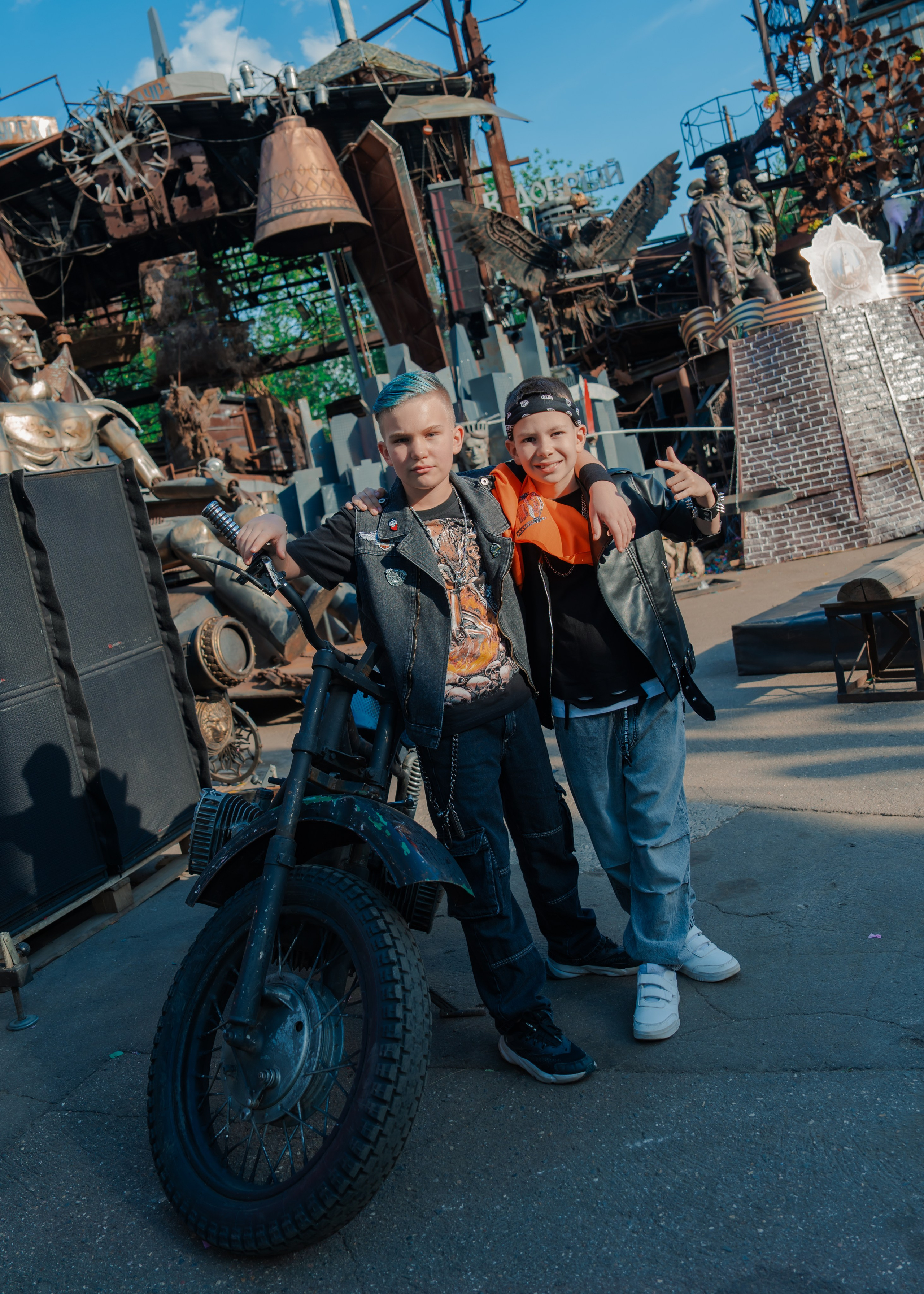 Выпускной Байк Центр «Ночные волки». Крамер Юлиана детский и семейный фотограф