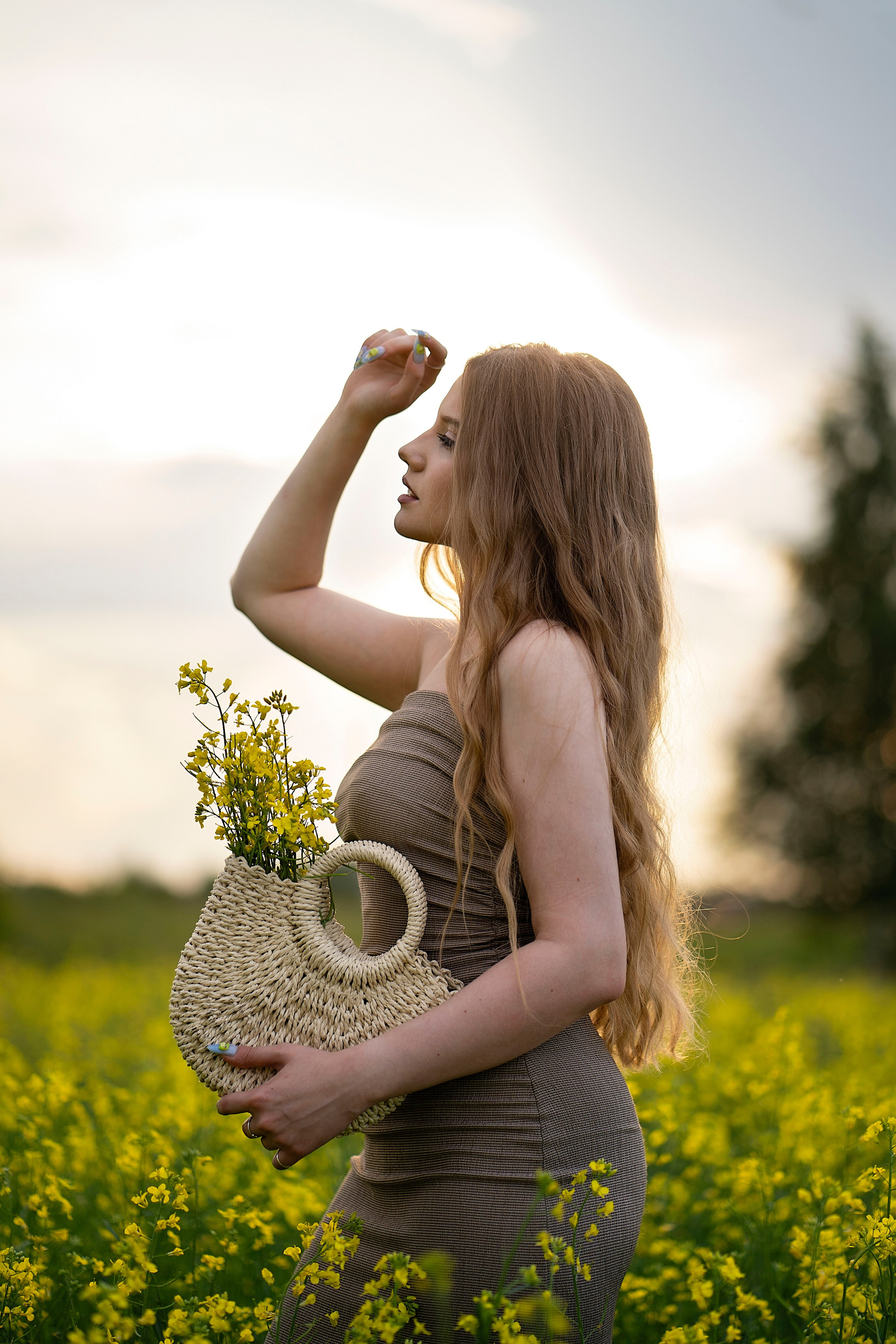 Яна. Главная