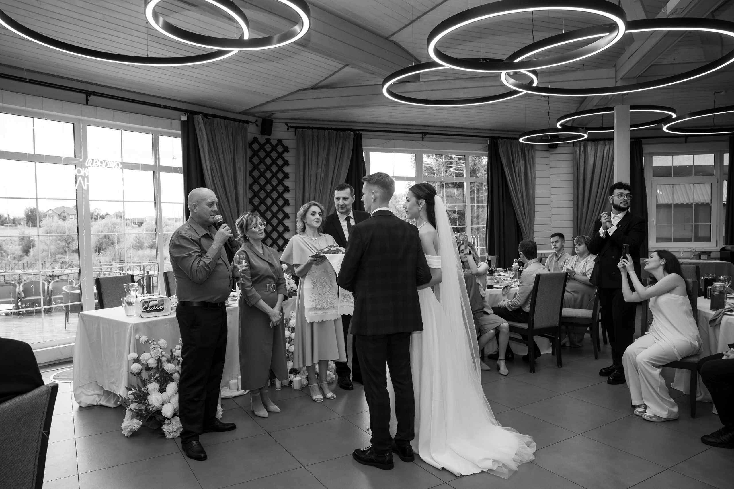 Регистрация в отеле Fish Point, ЗАГС Бутово, прогулка в Остафьево. Свадебный и репортажный фотограф (Москва, Королев и другие)