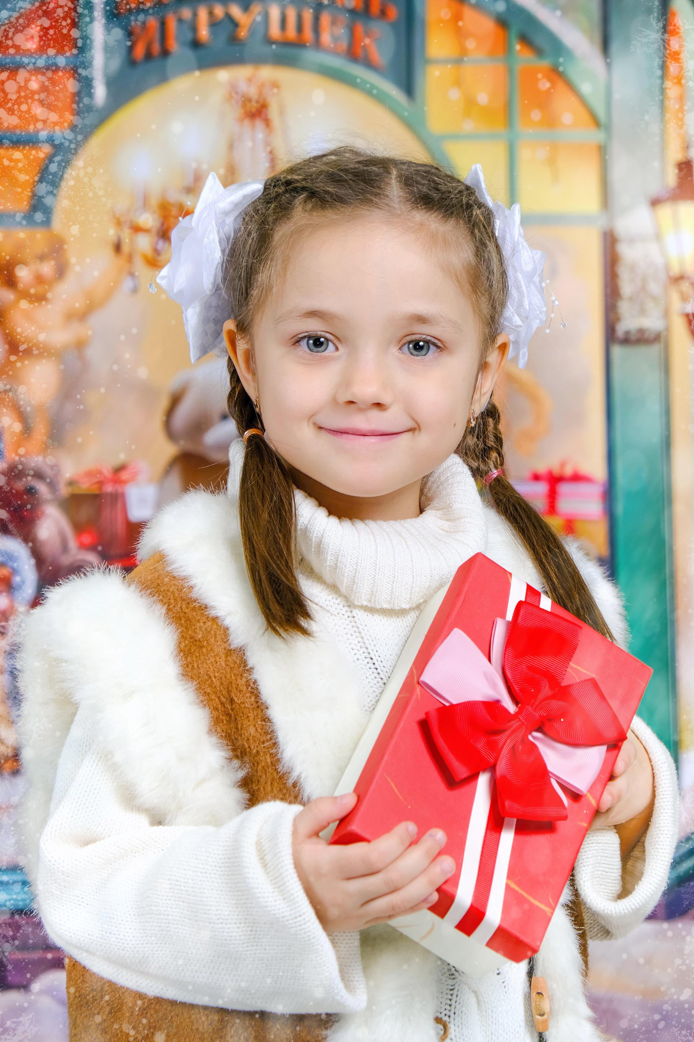 Магазин игрушек. ФотоАрт