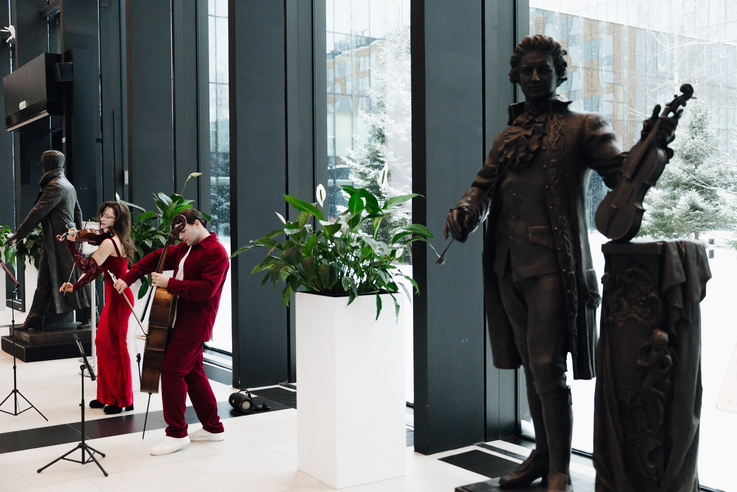 НАОМ. Репортажный фотограф в Санкт-Петербурге Евгений Перевалов