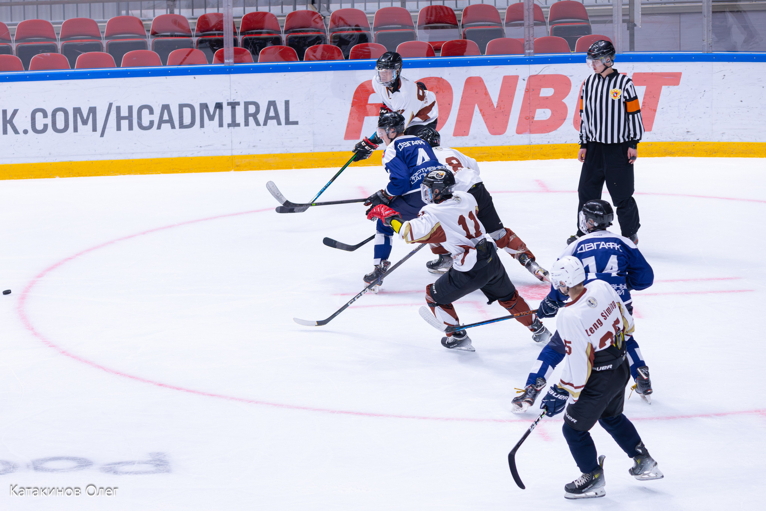 Student Hockey Asia Challenge 2025 г. Олег Катакинов| Репортажный фотограф в городе у моря (Владивосток)
