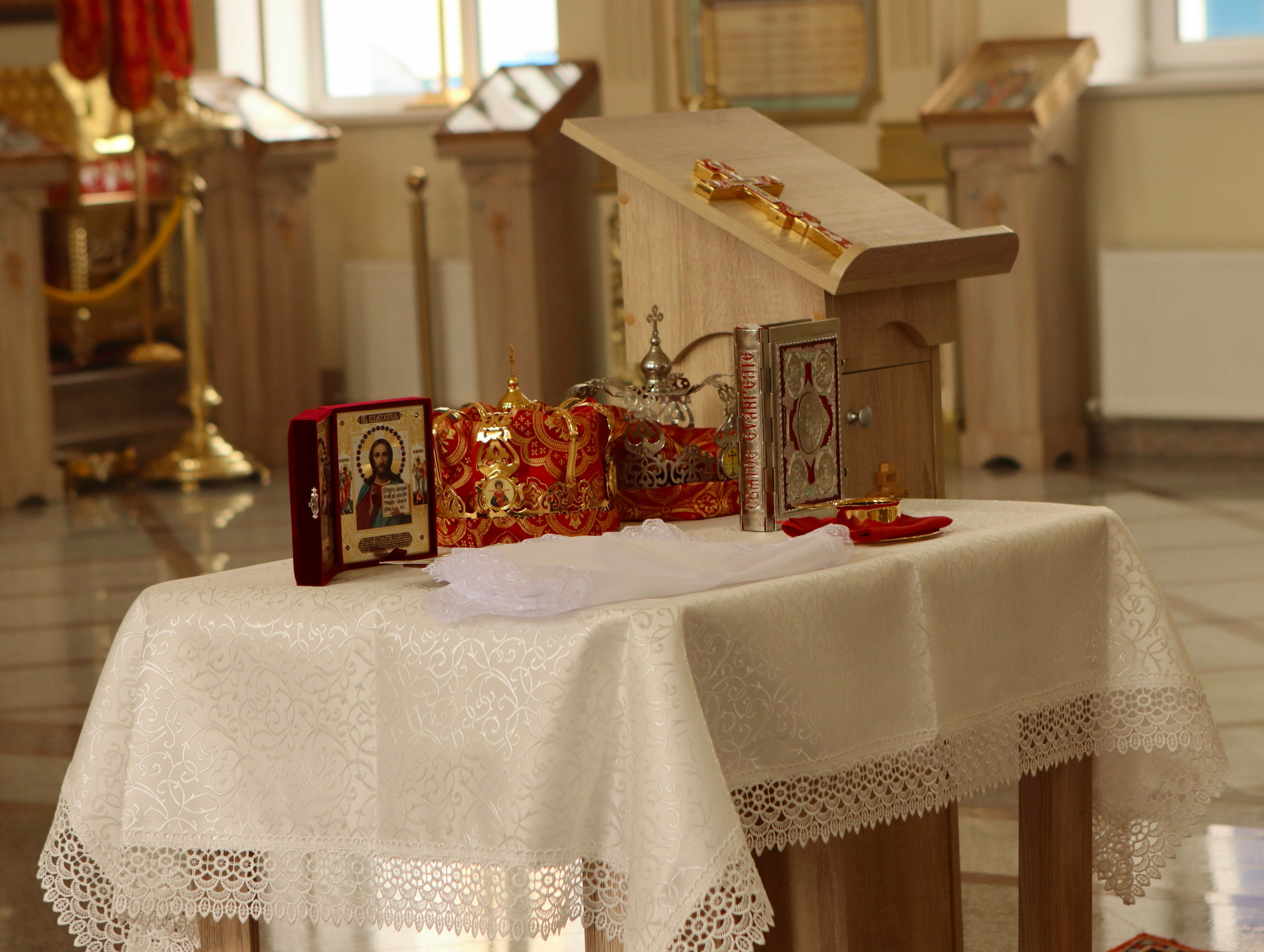 Екатерина и Александр — таинство венчание. Фотограф в Курске Смирнов Евгений