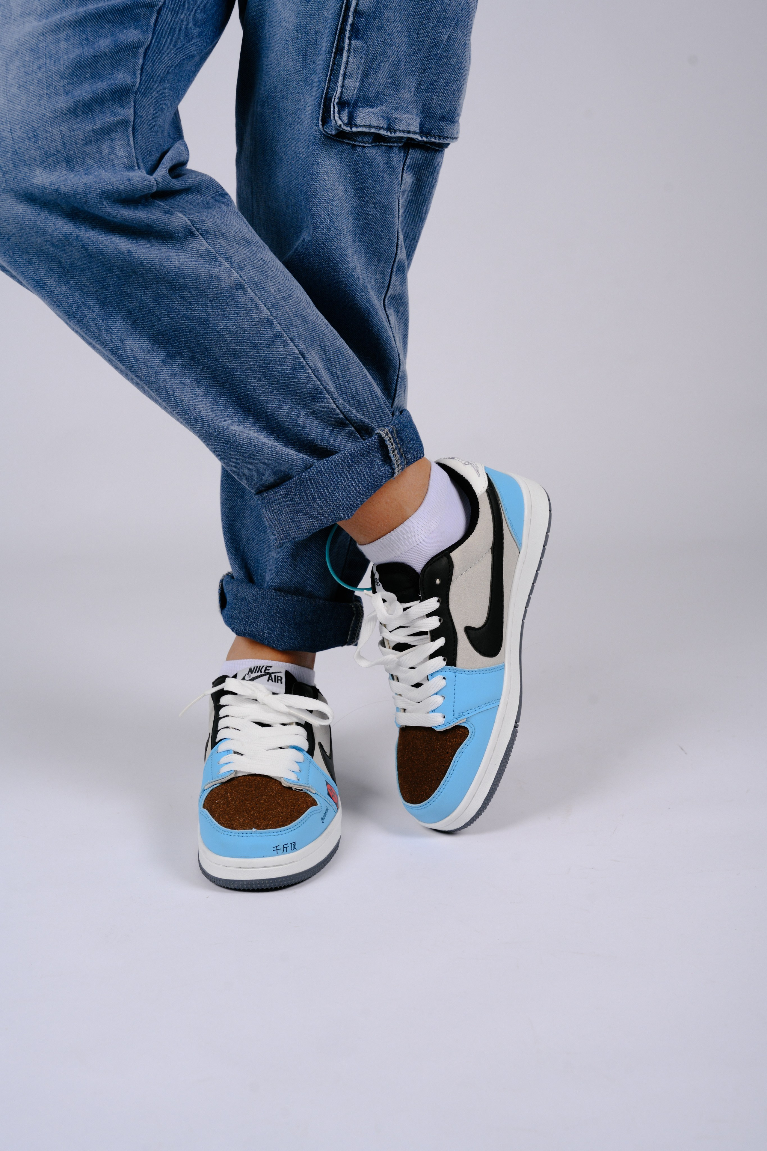 Кроссовки для wb. Фотограф в Красноярске