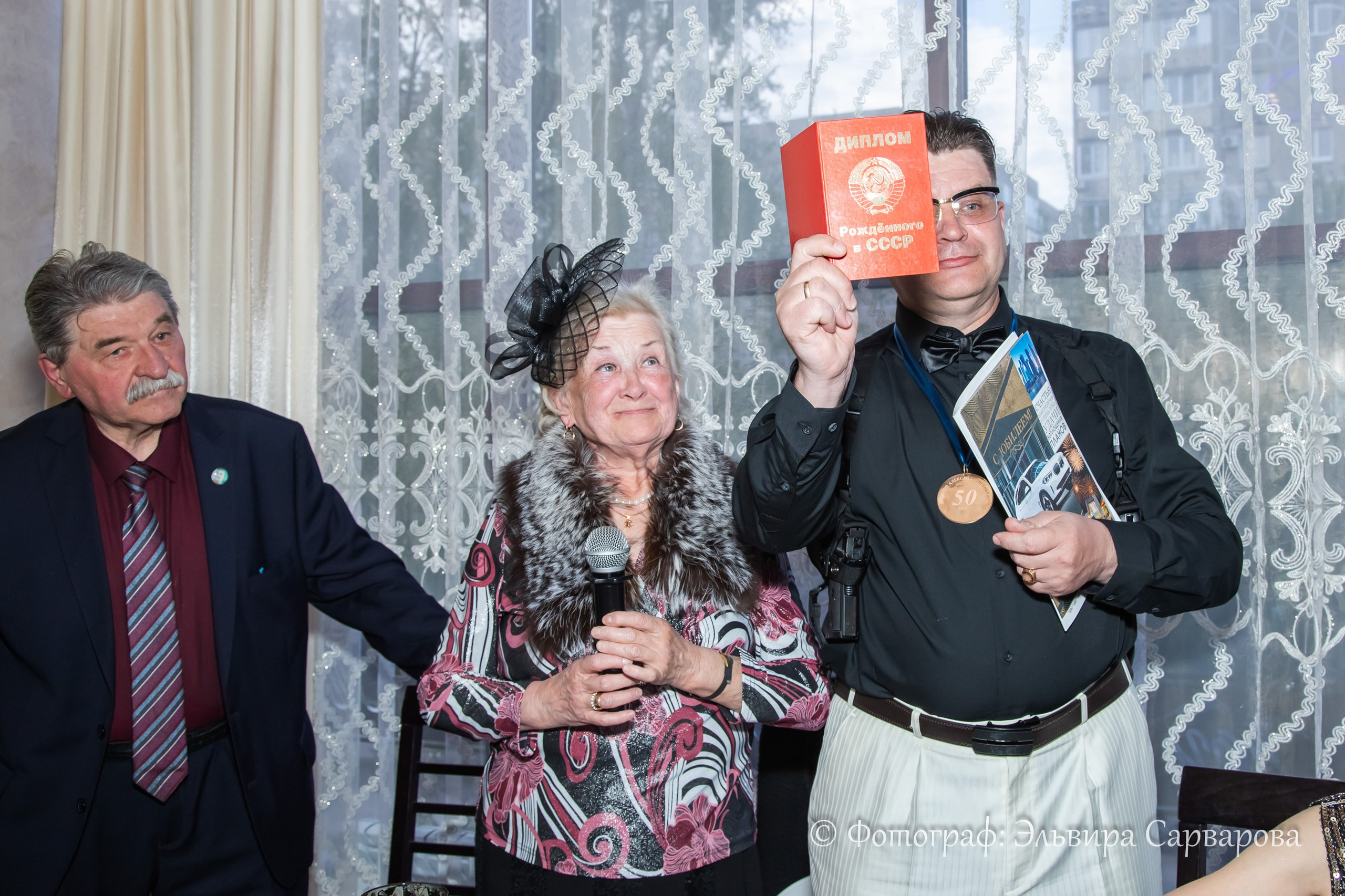 Гангстерская вечеринка в стиле 1920-х. Репортажный Фотограф