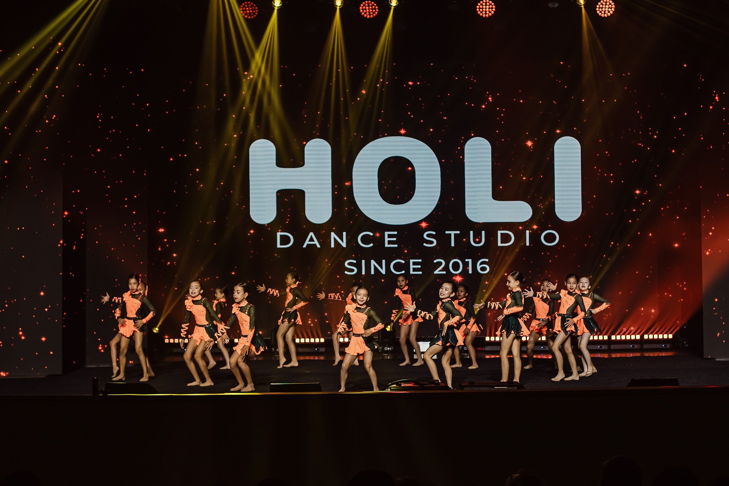 10 лет Holi Fance Studio | Part 1. Кипятком Павлодар