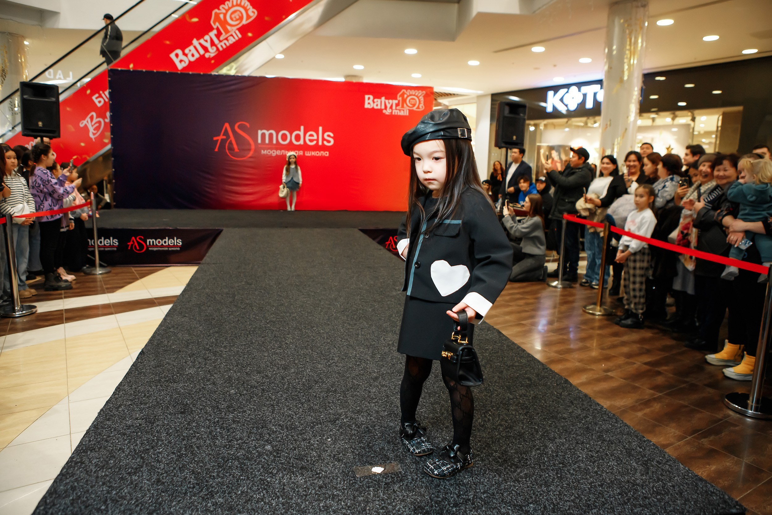Fashion Show модельной школы AS Models. Кипятком Павлодар