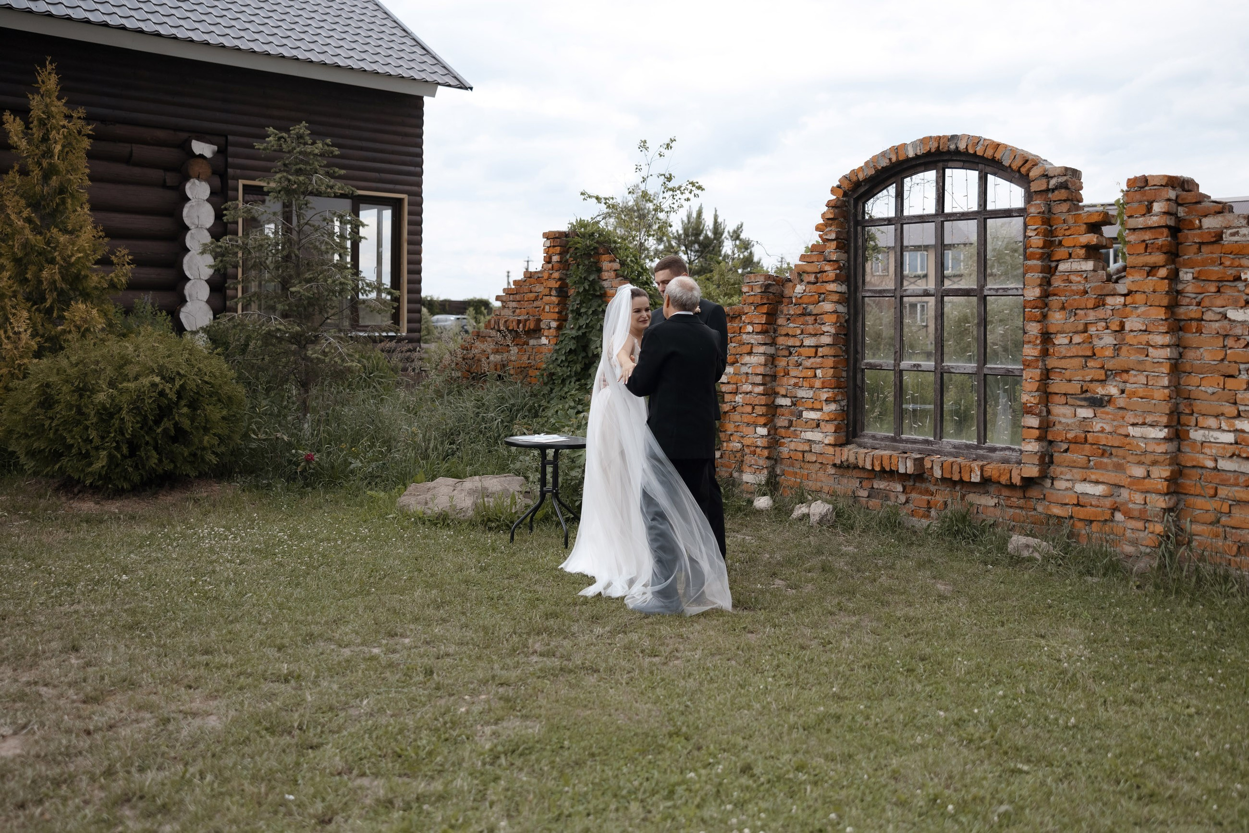 Артем и Вера. Свадебный фотограф и видеограф Юрий и Эля Дубинины