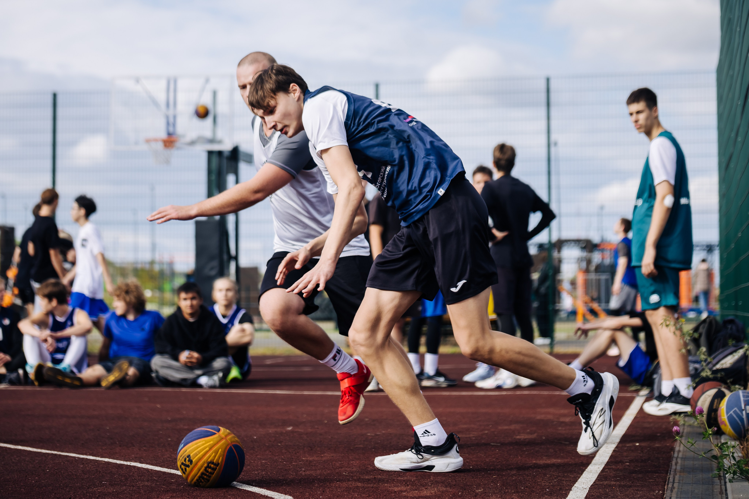 Зов улиц // 21.09.2024. Денис Прохоров Фотограф в г. Магнитогорск