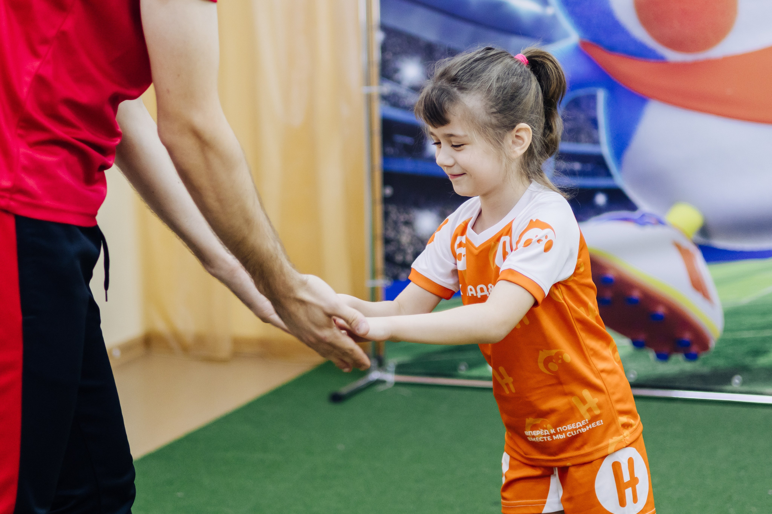 Фотосессия с кубком в детских садах г. Магнитогорска. Денис Прохоров Фотограф в г. Магнитогорск