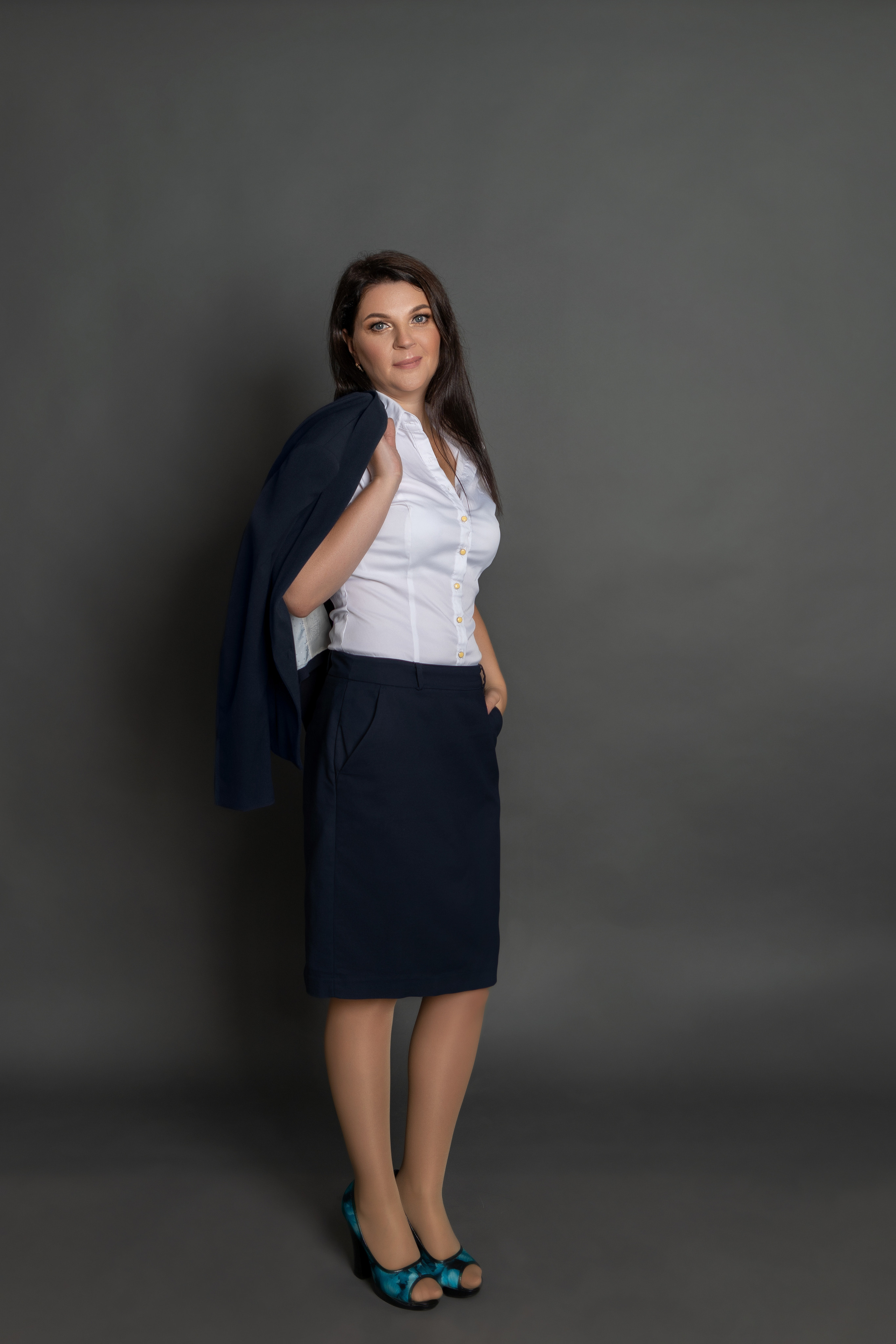 Деловой портрет. Выпускные альбомы в Екатеринбурге, от Анастасии Саловой