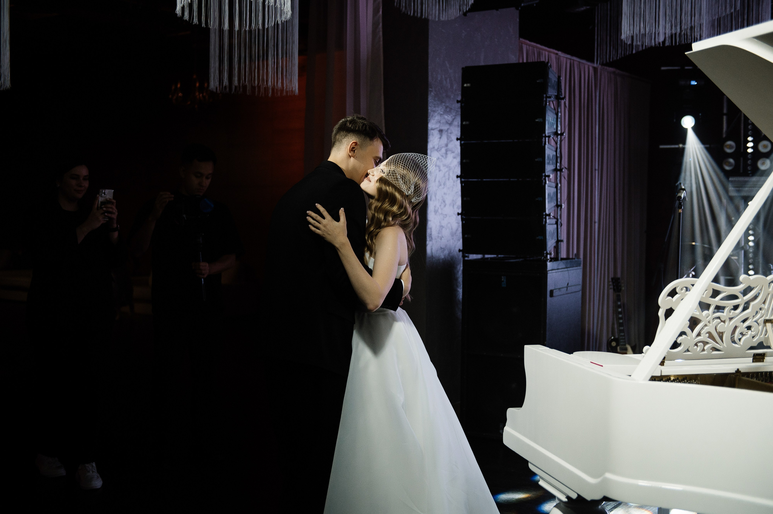 Музыка о любви. Свадебный фотограф Саша Базенко