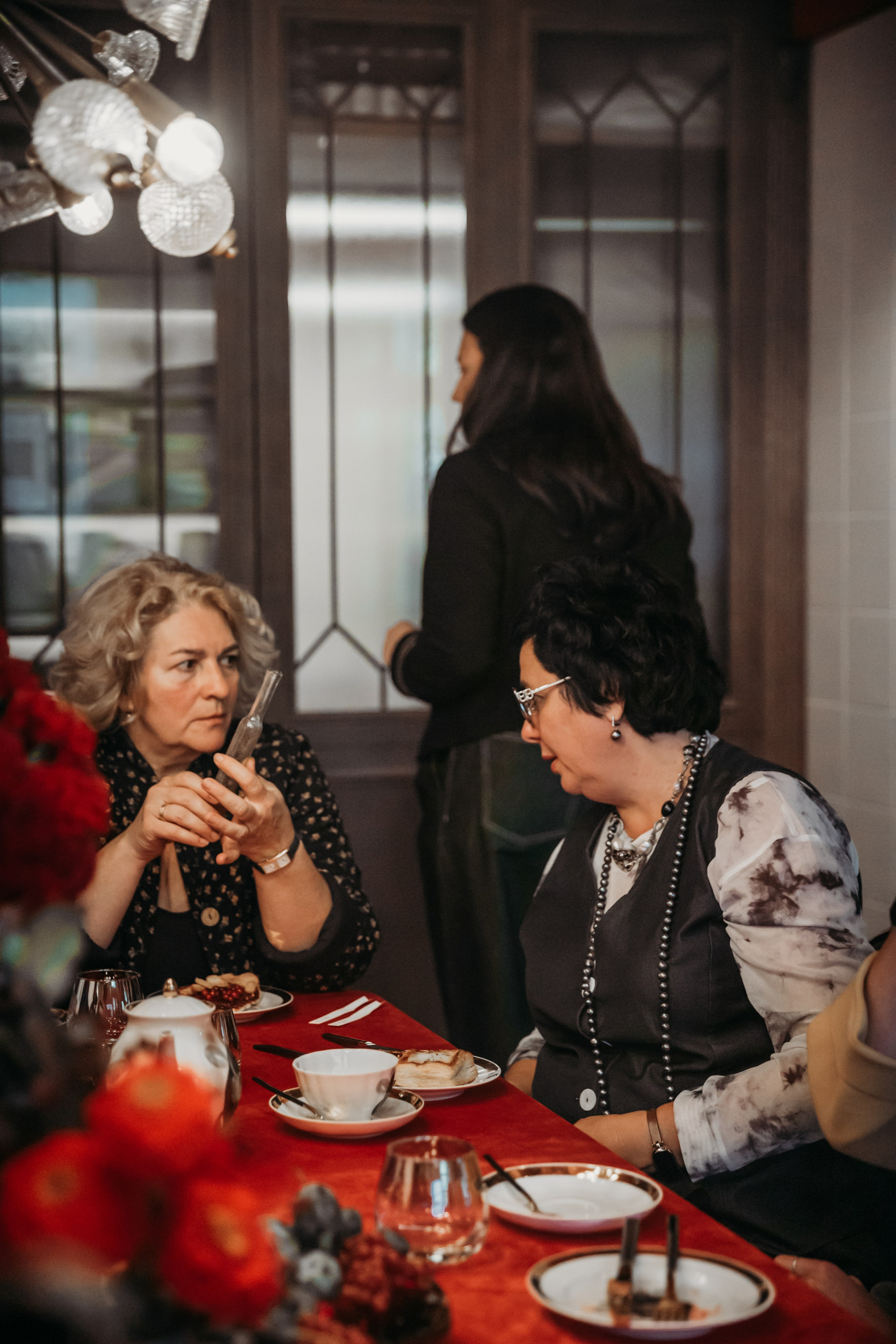 Родные люди «История парфюмерии». Леся Гаранина. Семейный фотограф/видеограф Москва и область