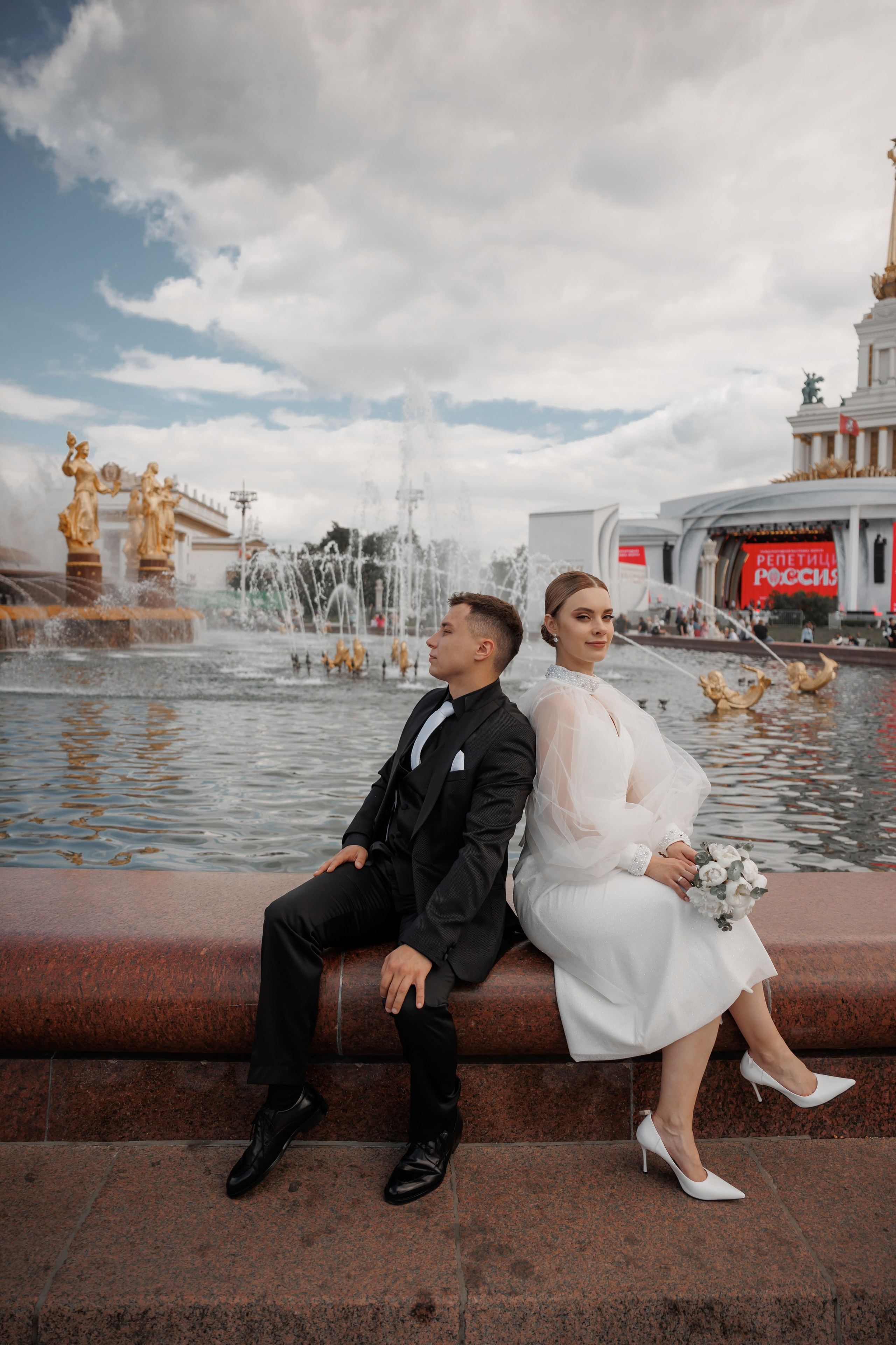 Анна и Сергей, Особняк Муравьевых-Апостолов, прогулка по ВДНХ, ресторан «Домик в саду». Свадебный и репортажный фотограф (Москва, Королев и другие)