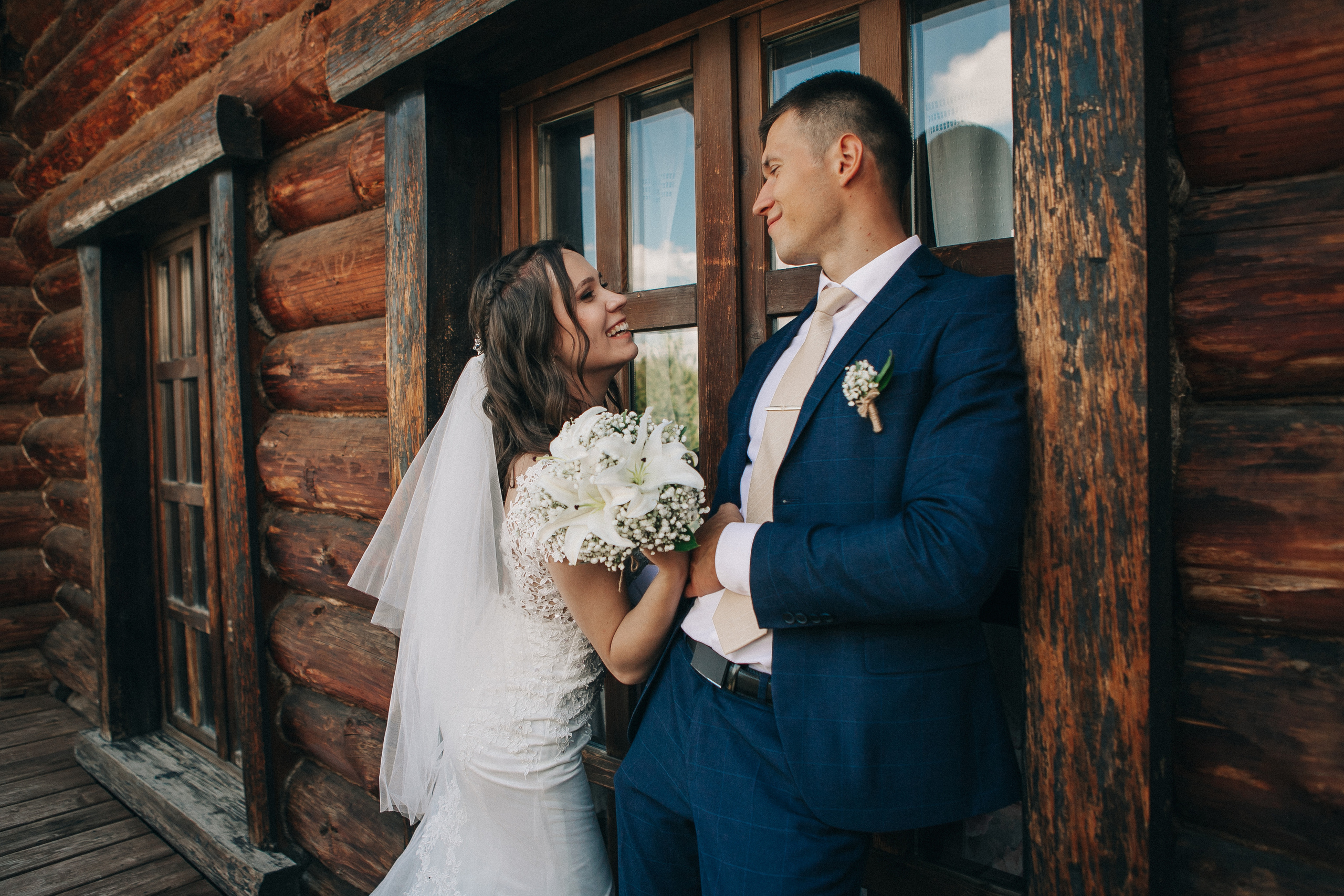 Ксения и Леонид. Бобровая долина, парк Кирова. Свадебный фотограф Юлия Сарапульцева, Ижевск