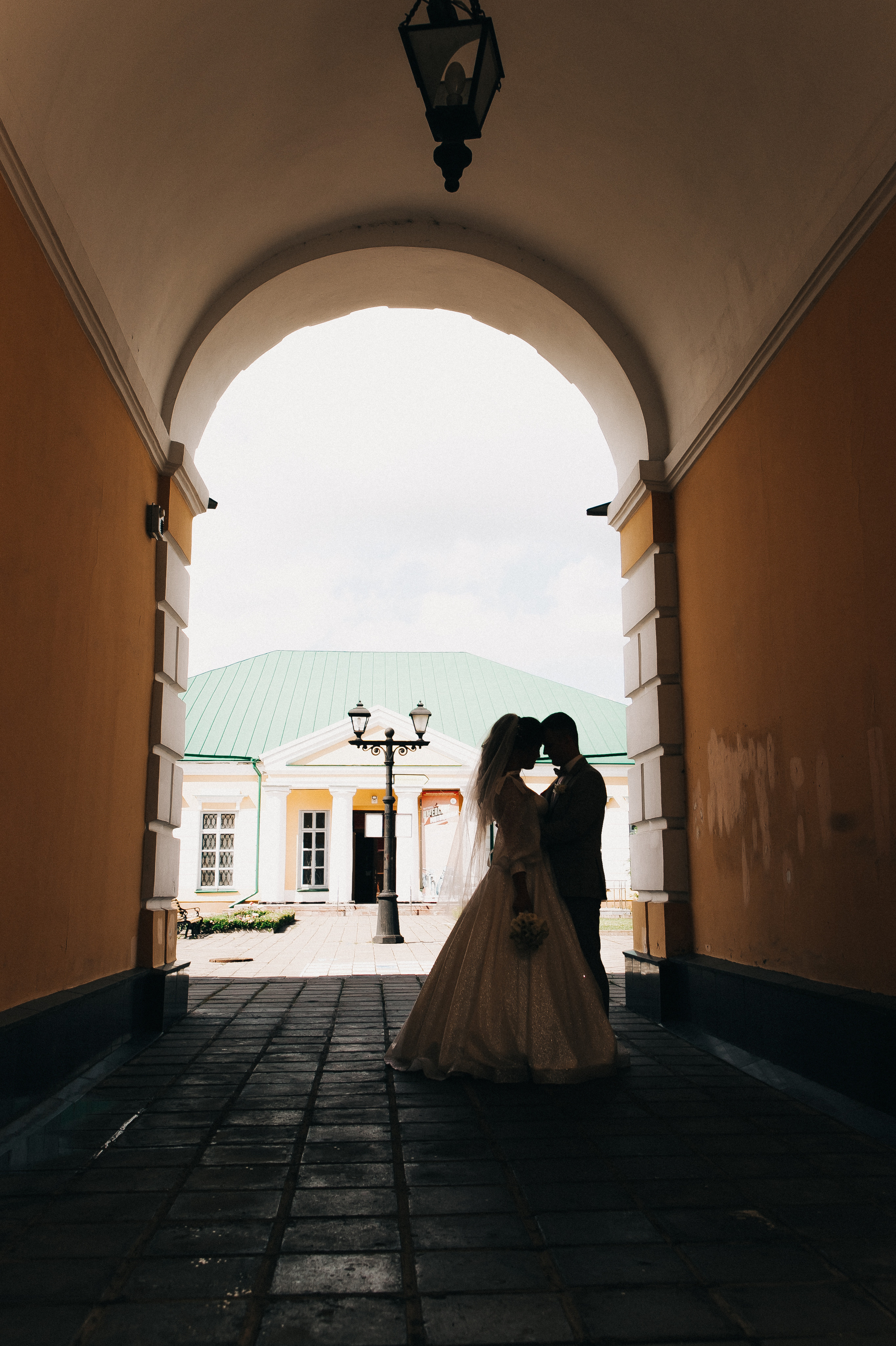 Диана и Илья. Набережная, Президентский дворец. Свадебный фотограф Юлия Сарапульцева, Ижевск