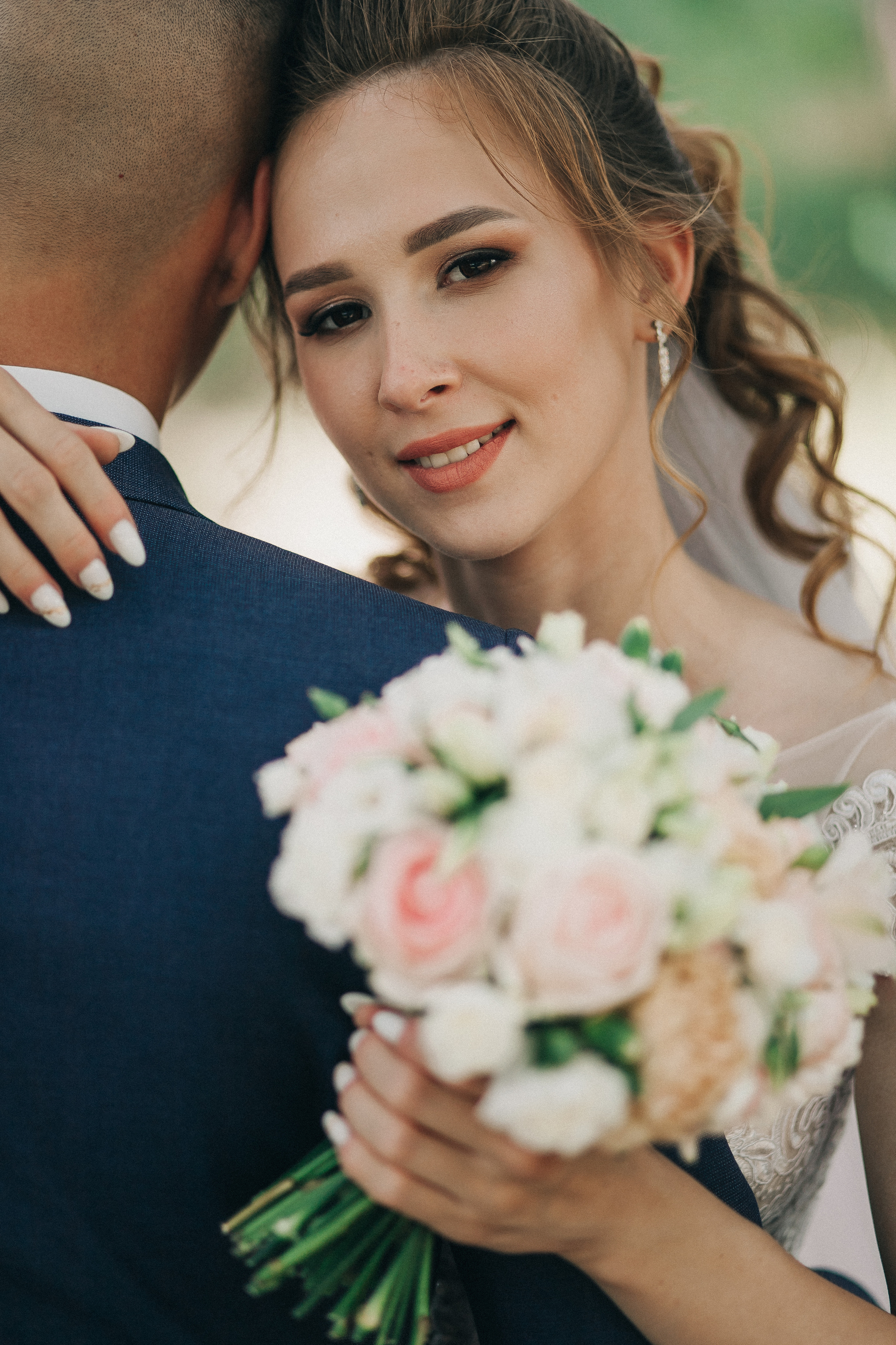 Кристина и Артём. Набережная, парк Кирова, Михайловский собор. Свадебный фотограф Юлия Сарапульцева, Ижевск