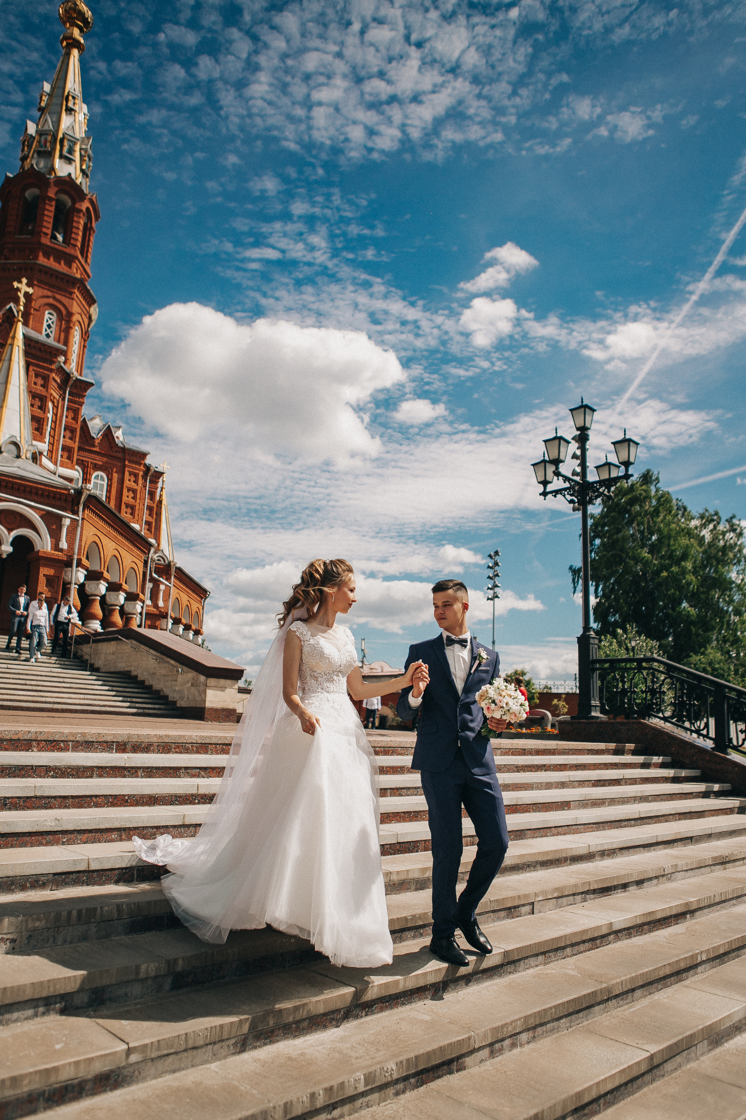 Кристина и Артём. Набережная, парк Кирова, Михайловский собор. Свадебный фотограф Юлия Сарапульцева, Ижевск
