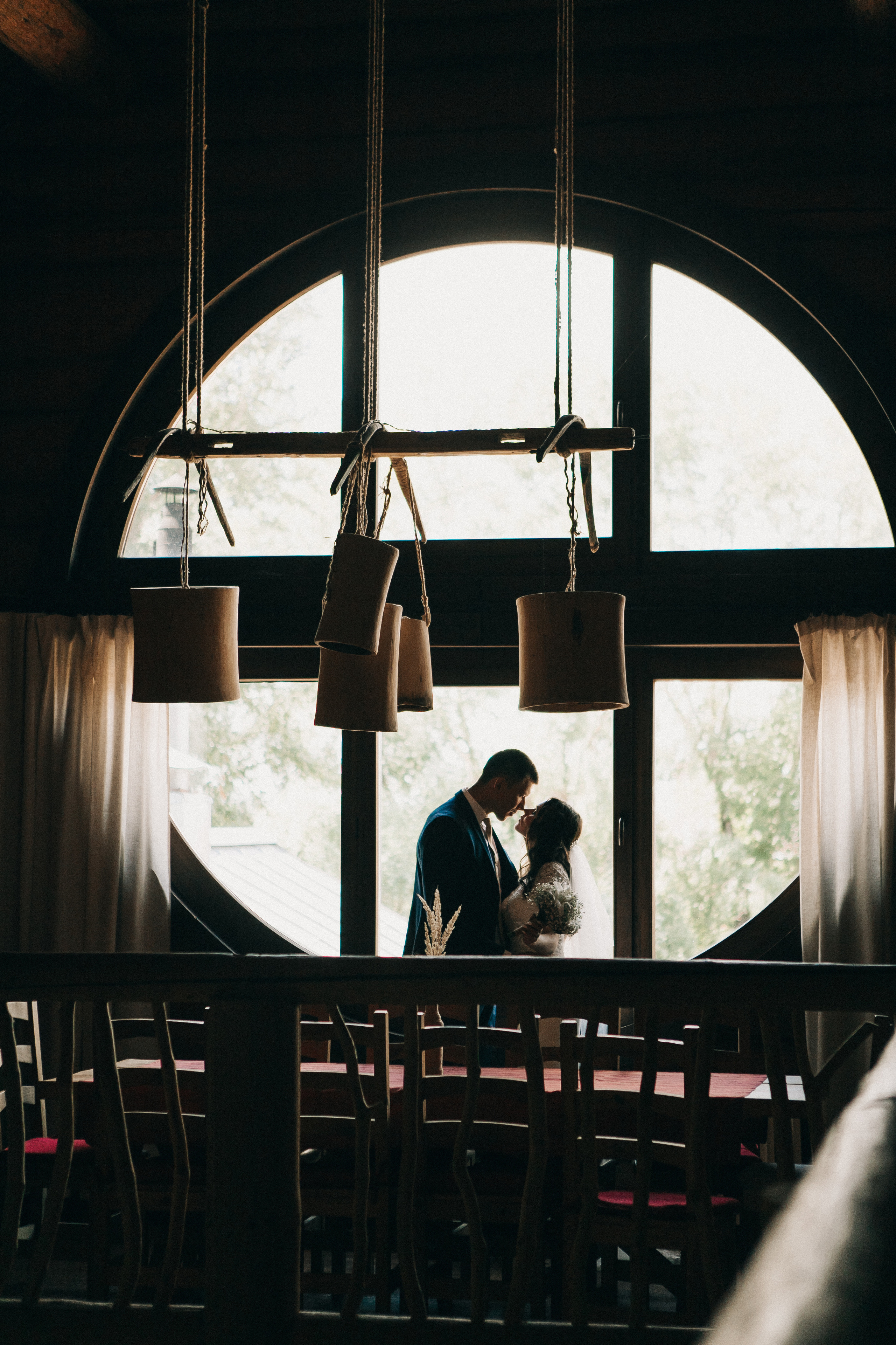Ксения и Леонид. Бобровая долина, парк Кирова. Свадебный фотограф Юлия Сарапульцева, Ижевск