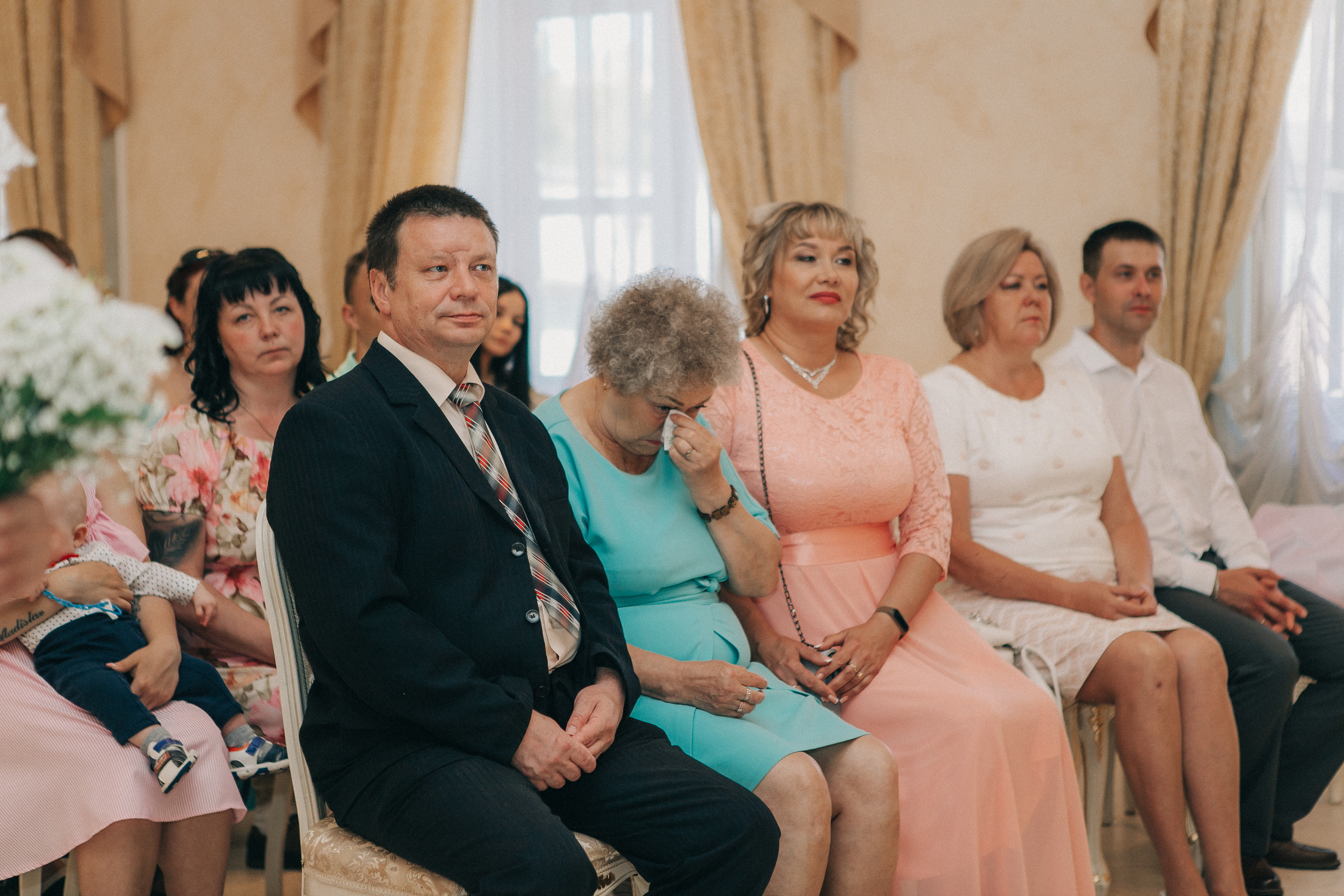 Ксения и Леонид. Бобровая долина, парк Кирова. Свадебный фотограф Юлия Сарапульцева, Ижевск