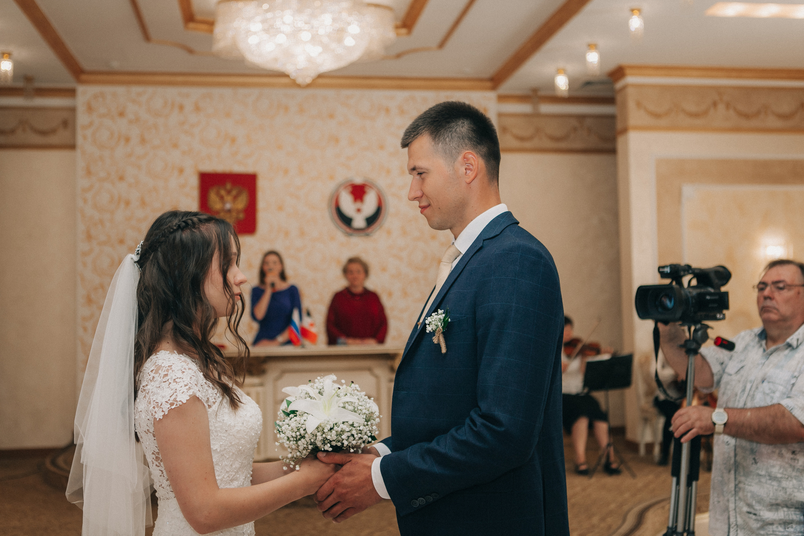 Ксения и Леонид. Бобровая долина, парк Кирова. Свадебный фотограф Юлия Сарапульцева, Ижевск