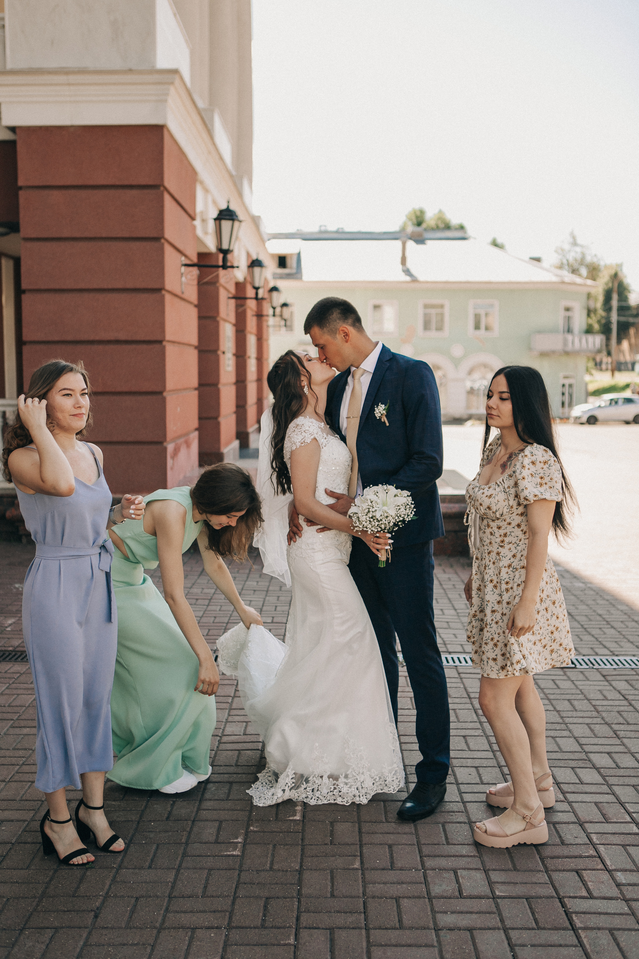 Ксения и Леонид. Бобровая долина, парк Кирова. Свадебный фотограф Юлия Сарапульцева, Ижевск
