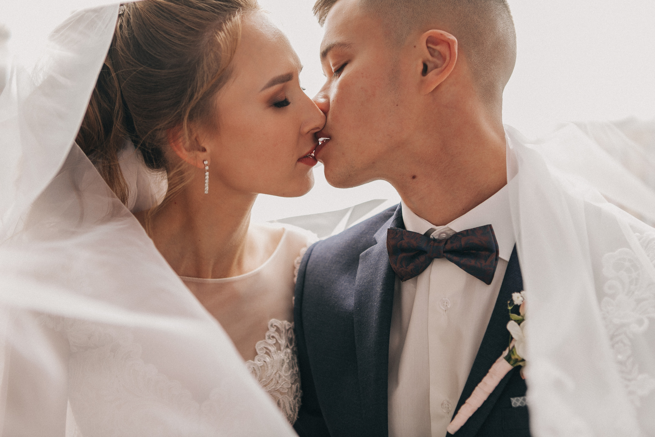 Кристина и Артём. Набережная, парк Кирова, Михайловский собор. Свадебный фотограф Юлия Сарапульцева, Ижевск