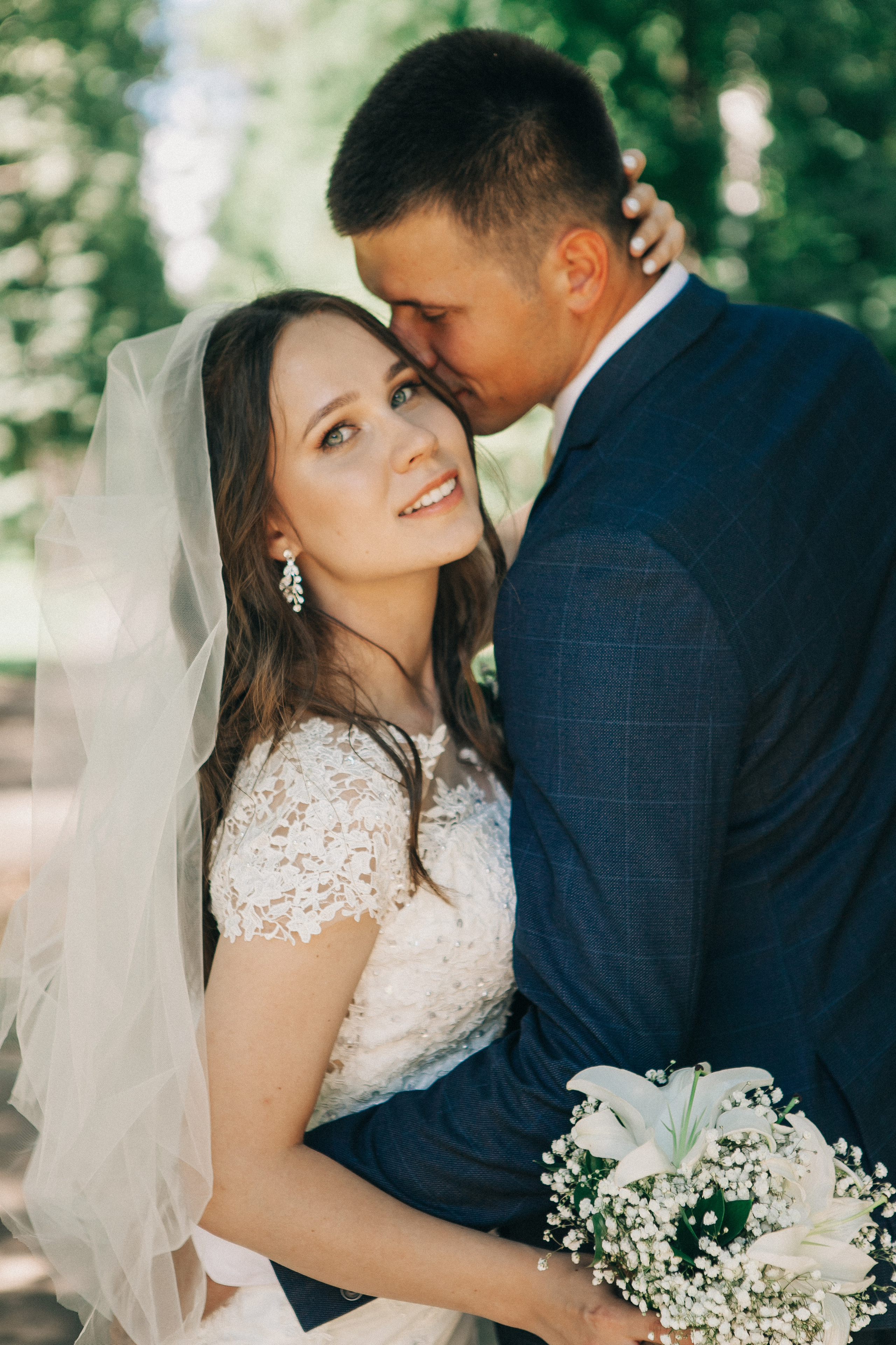 Ксения и Леонид. Бобровая долина, парк Кирова. Свадебный фотограф Юлия Сарапульцева, Ижевск