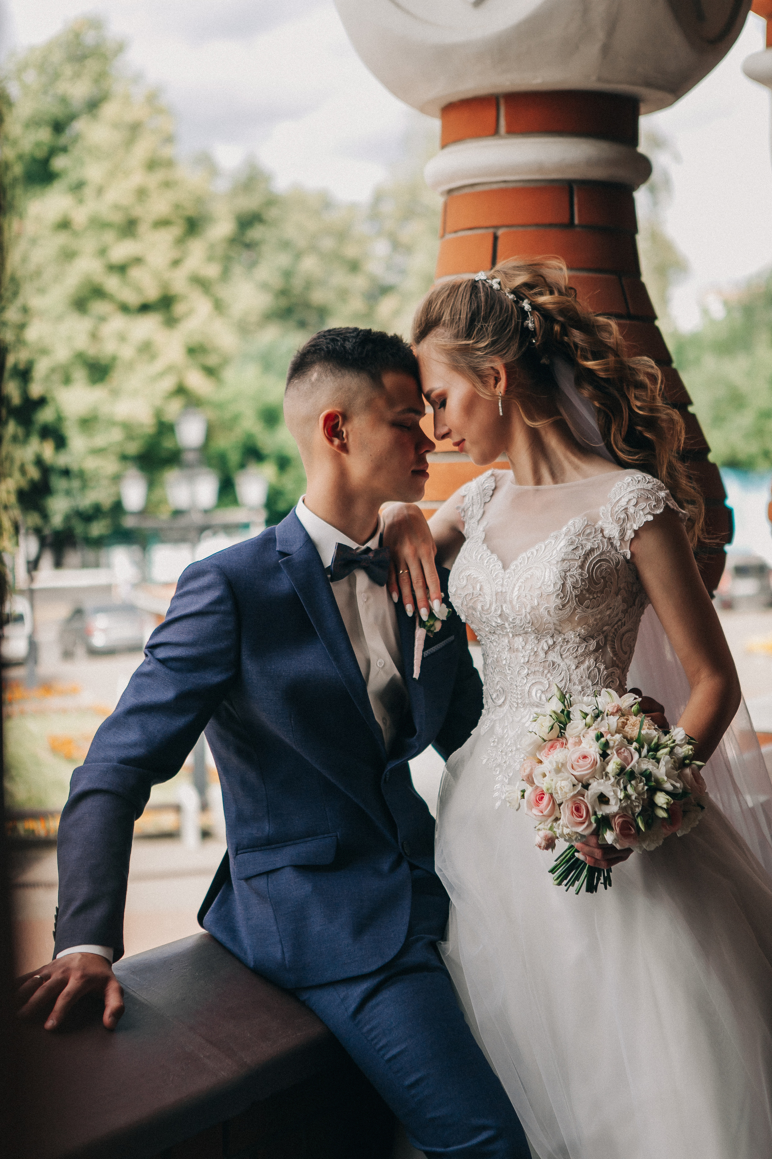 Кристина и Артём. Набережная, парк Кирова, Михайловский собор. Свадебный фотограф Юлия Сарапульцева, Ижевск