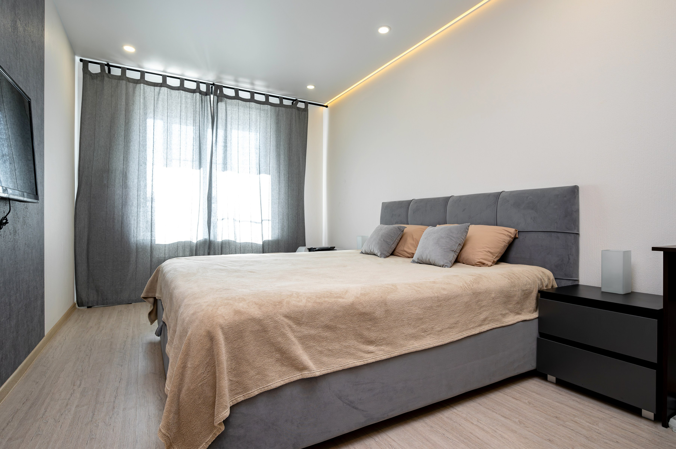 Квартира под суточную аренду на ул. Тамбасова. Интерьерный фотограф. Фото- видеосъемка недвижимости Санкт-Петербург