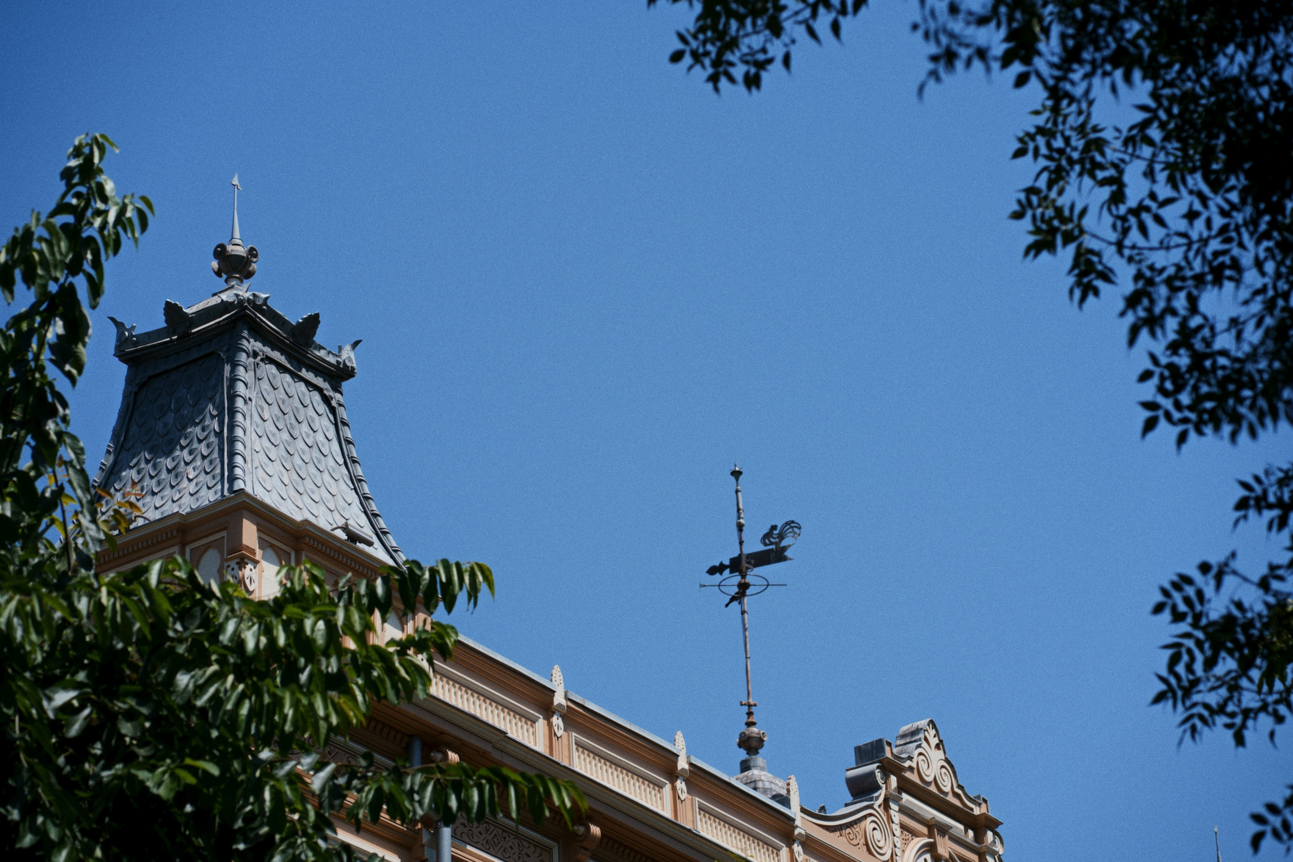 Büyükada х Heybeliada, Istanbul / Türkey SS25. Фотограф Юрин Евгений