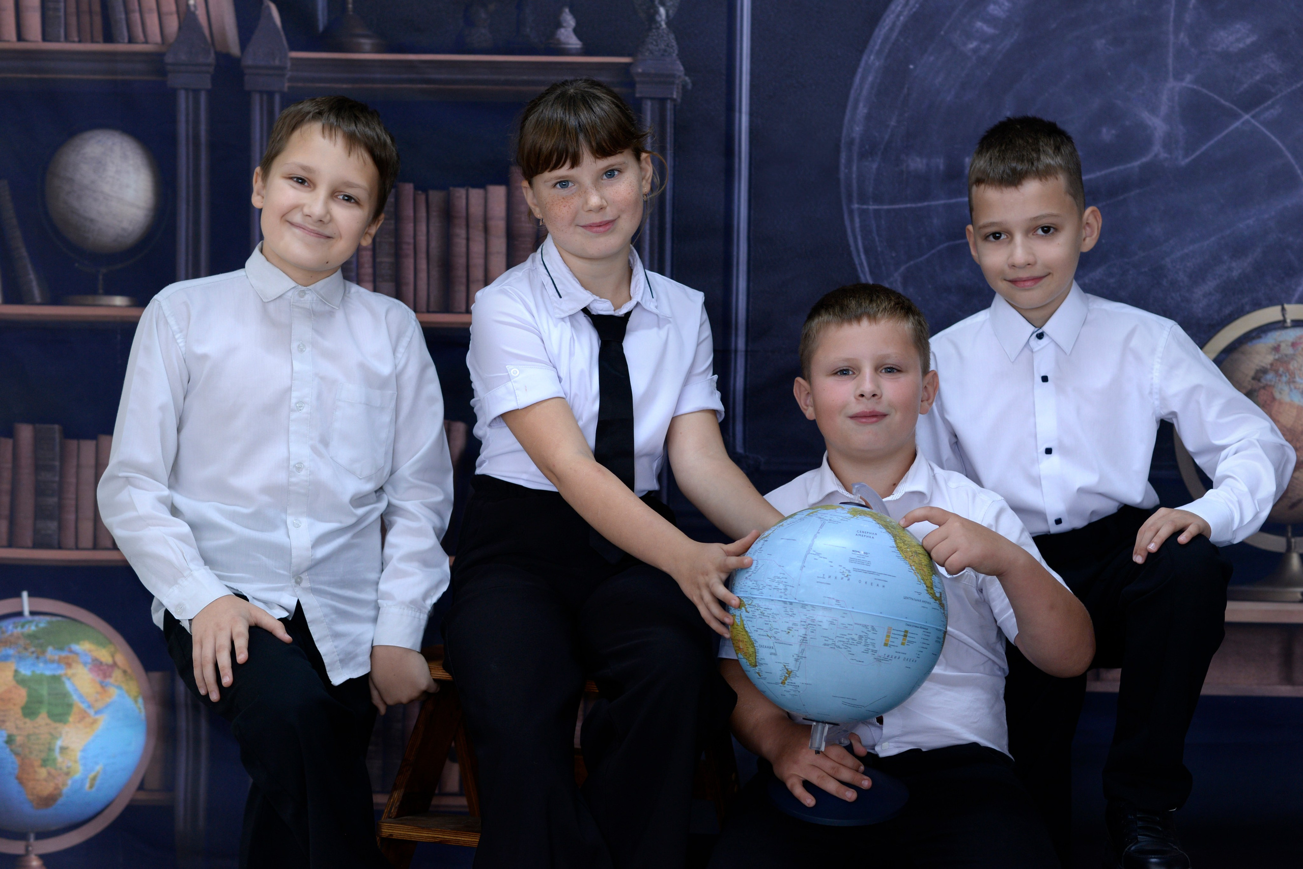 Примеры съемочных дней выпуск 2025-2026. Фотограф в Приморско-Ахтарске — Свадьбы, Школы, Фотоальбомы