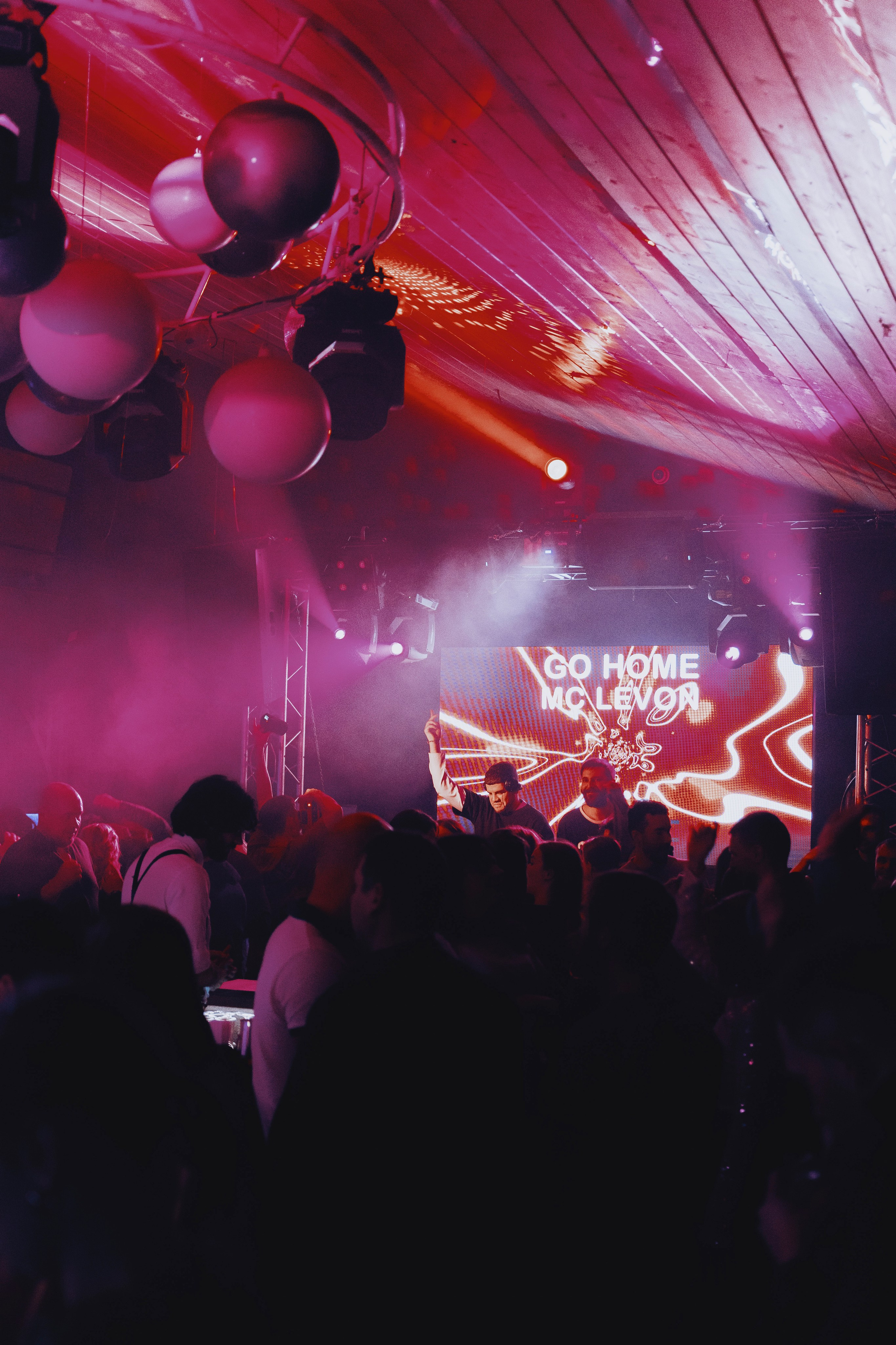 SANTA BARBARA. NIGHT VISION ФОТОГРАФЫ И ВИДЕОГРАФЫ СПБ