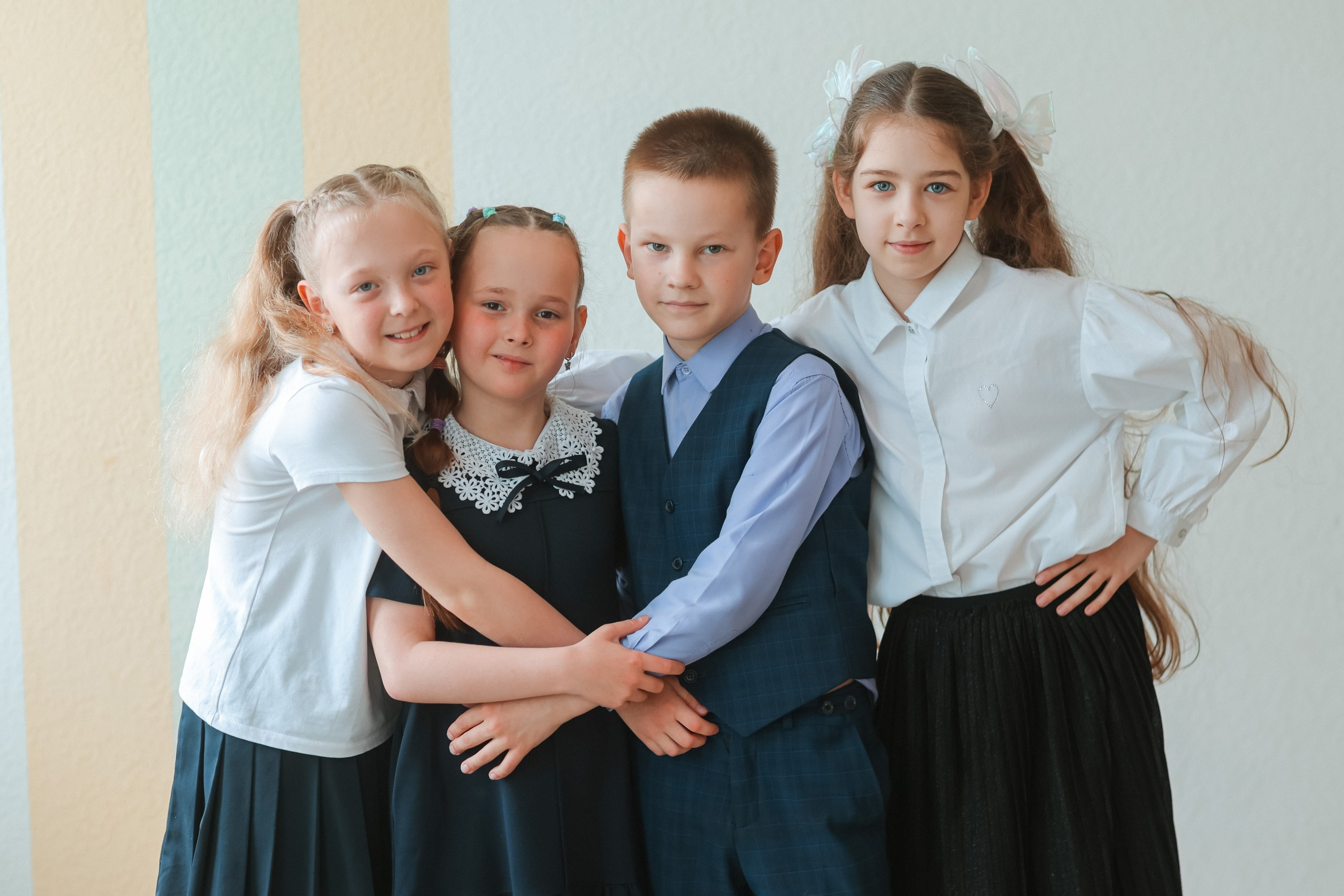 2 класс общее портрет с другом. Семейный фотограф Тюмень, фотограф на роды Салмина Мария