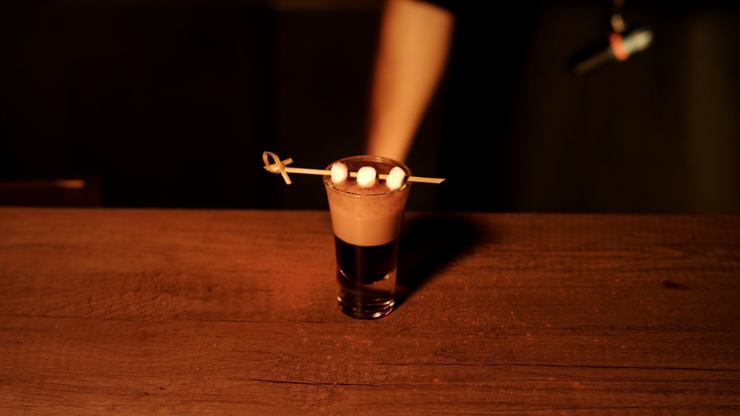 Реклама. «Lounge Bar». Мальцев Кирилл — оператор, монтажёр в Санкт-Петербурге