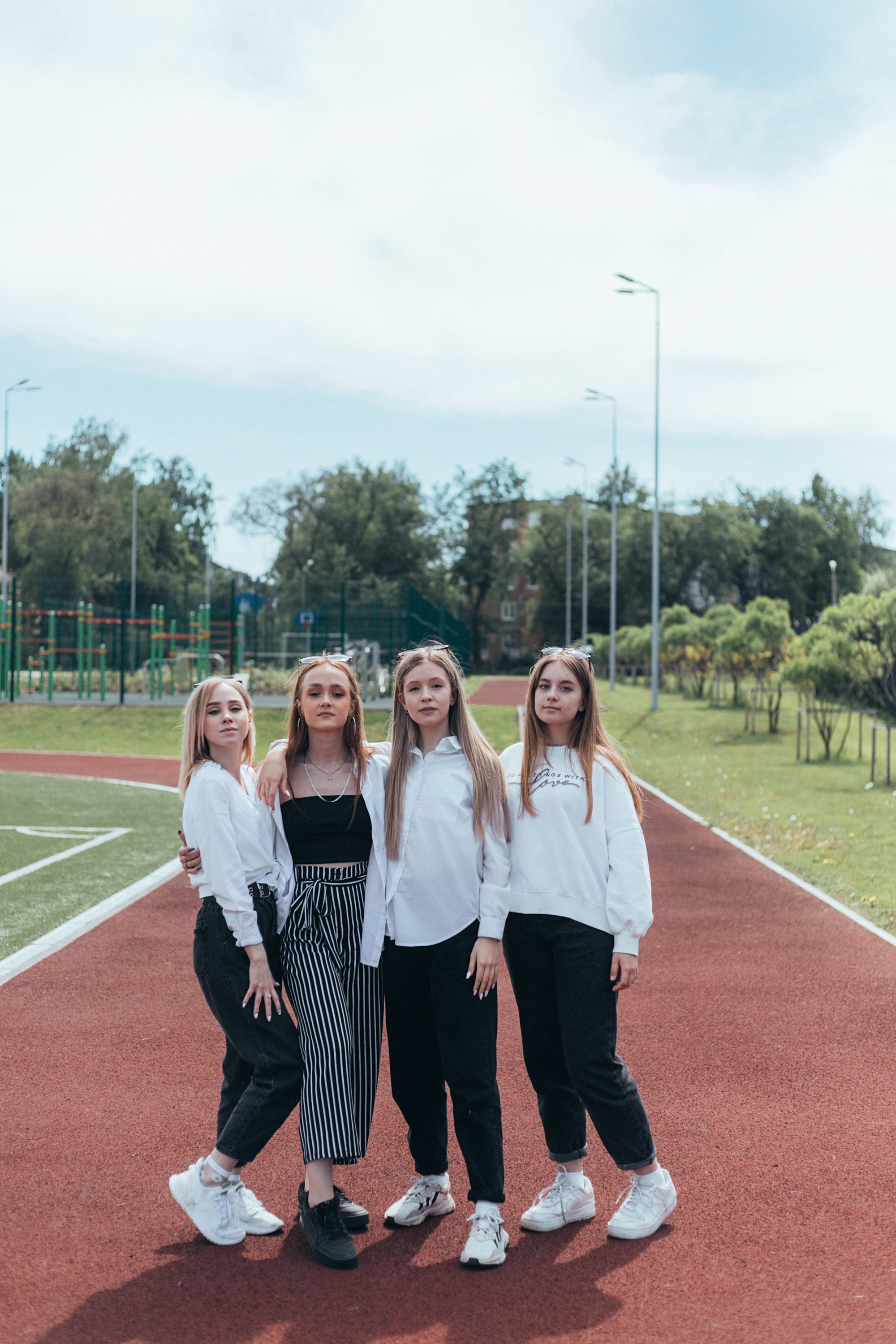 10 класс 21 гимназия. Фотограф Софья Володкина