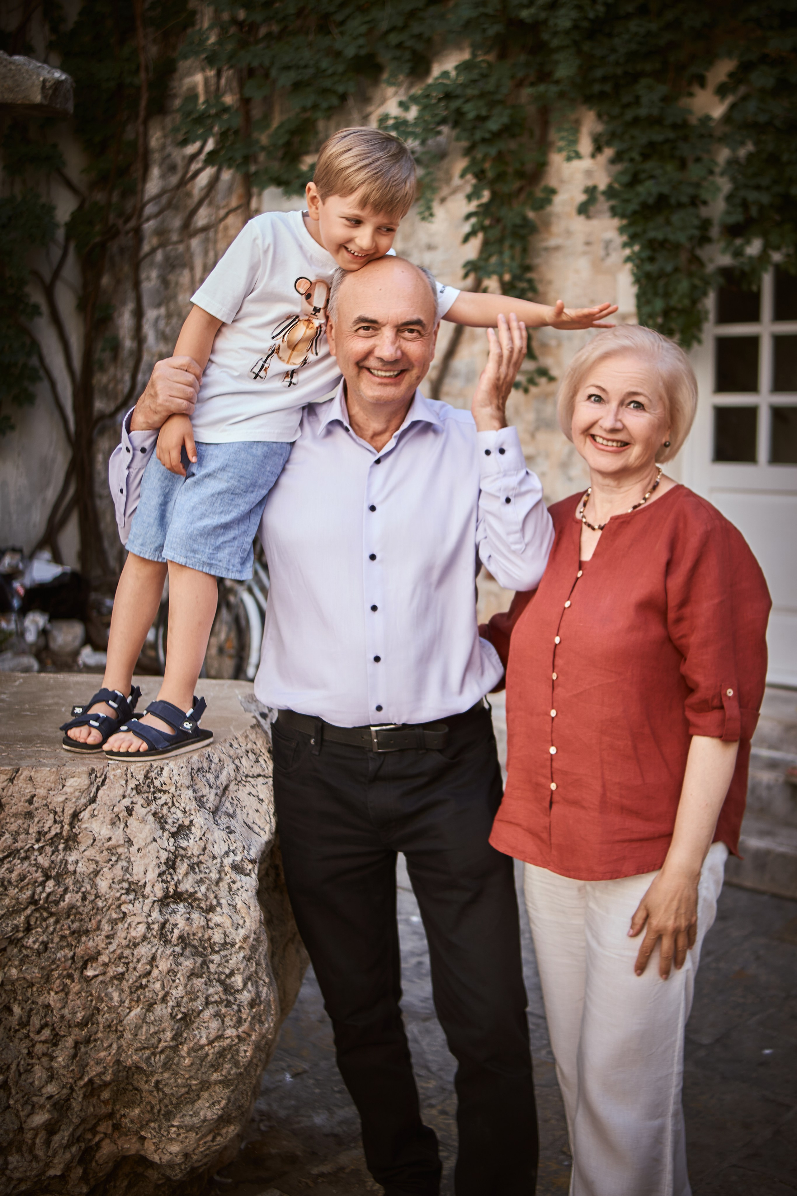 Family Photoshoot in Budva Old Town: Three Generations