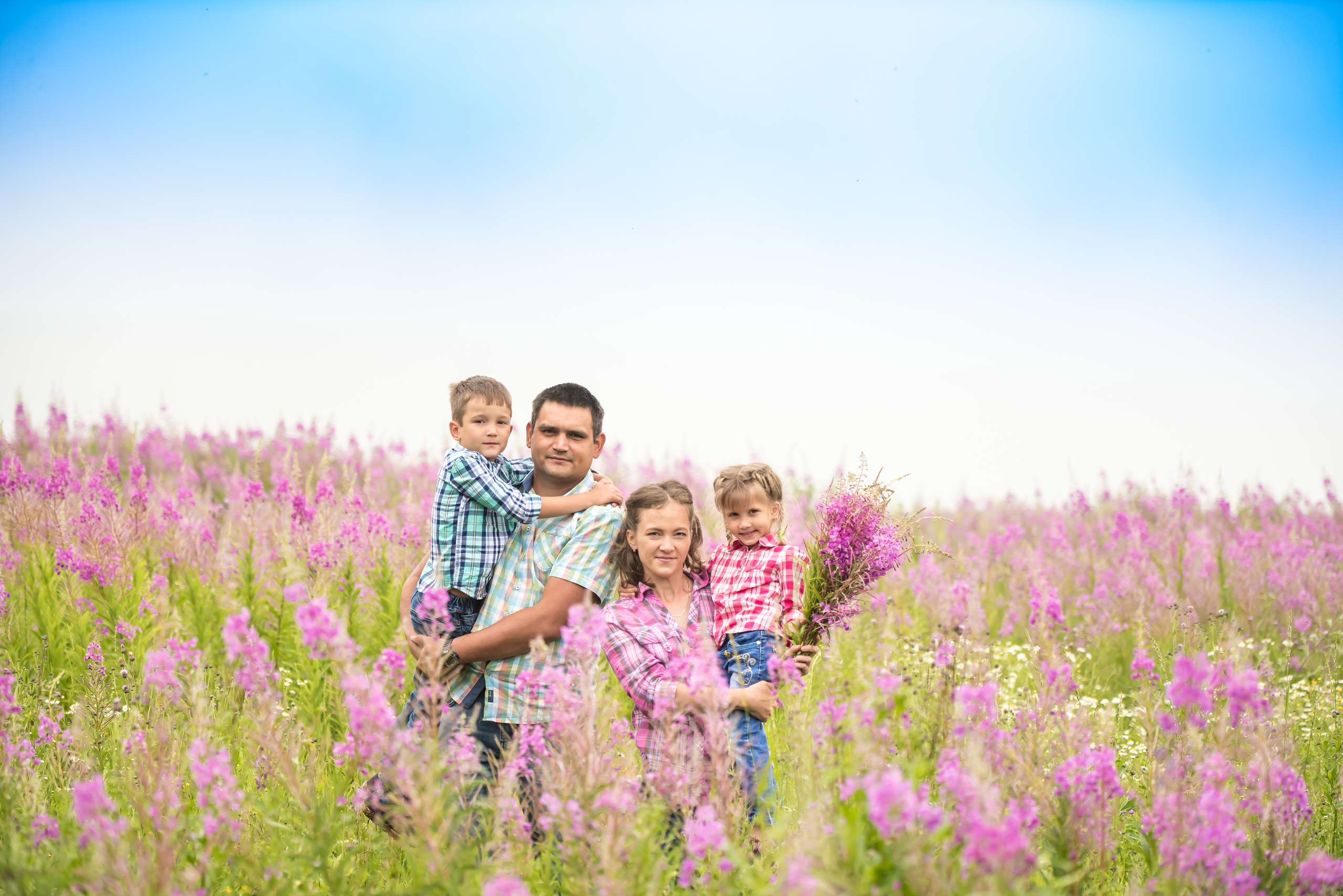 Прогулка Маргариты с семьёй. Ольга Ли свадебный семейный фотограф Иркутск
