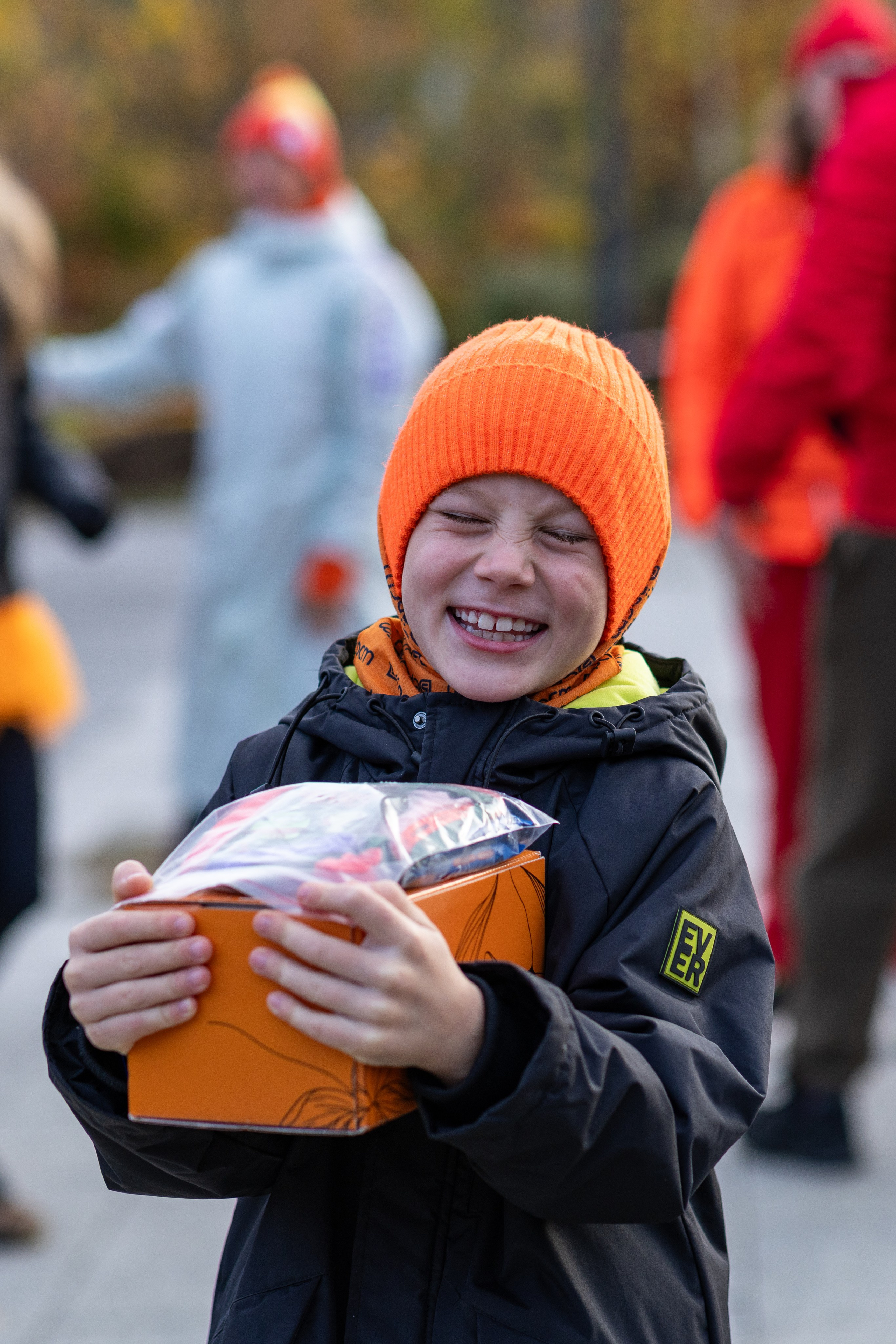 5 вёрст в городском парке Лобня 18.10.25. Фотограф Сергей Ловкий