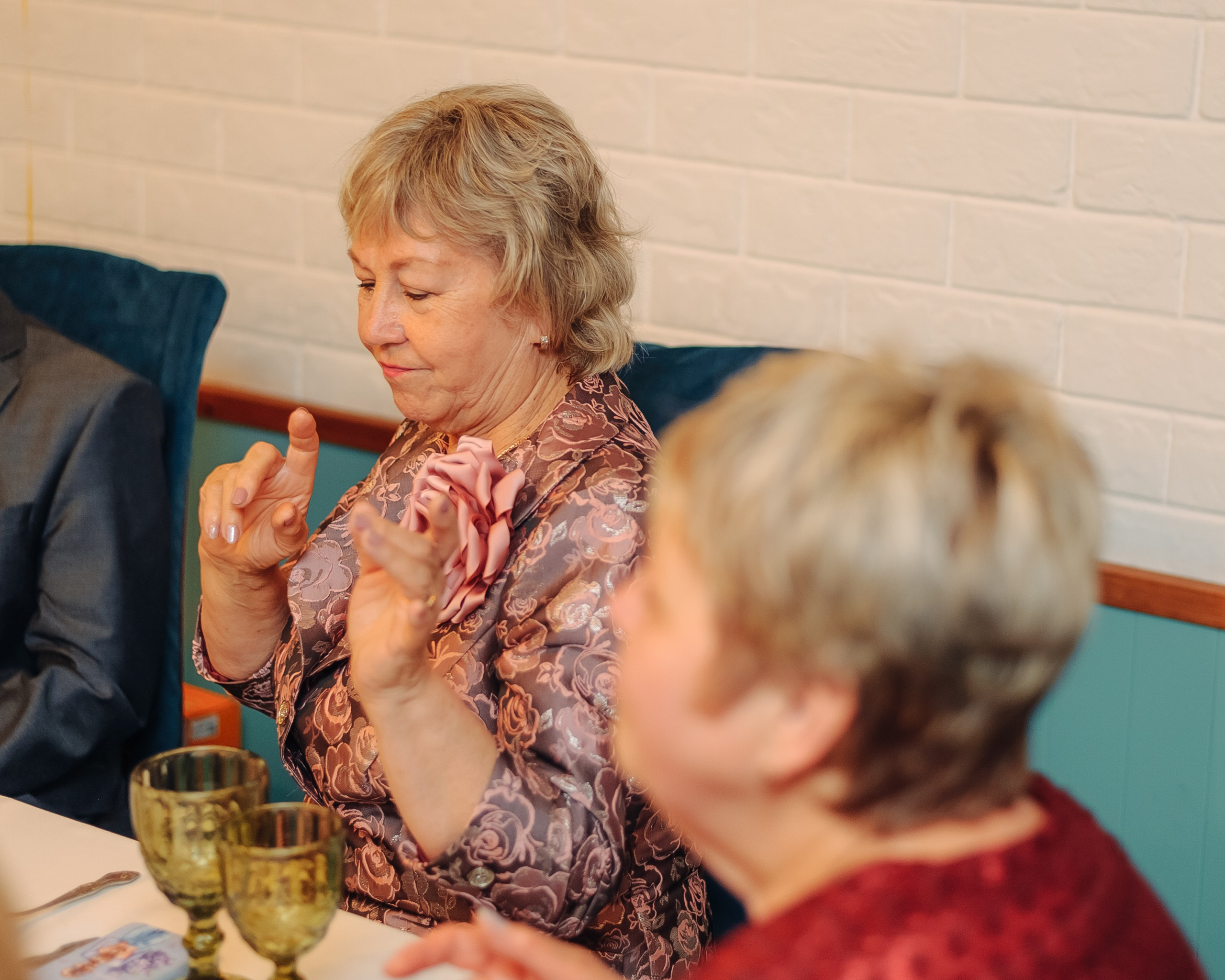 Тихий семейный праздник в ресторане Подкова. Свадебный фотограф в Екатеринбурге Артём Зайнетдинов