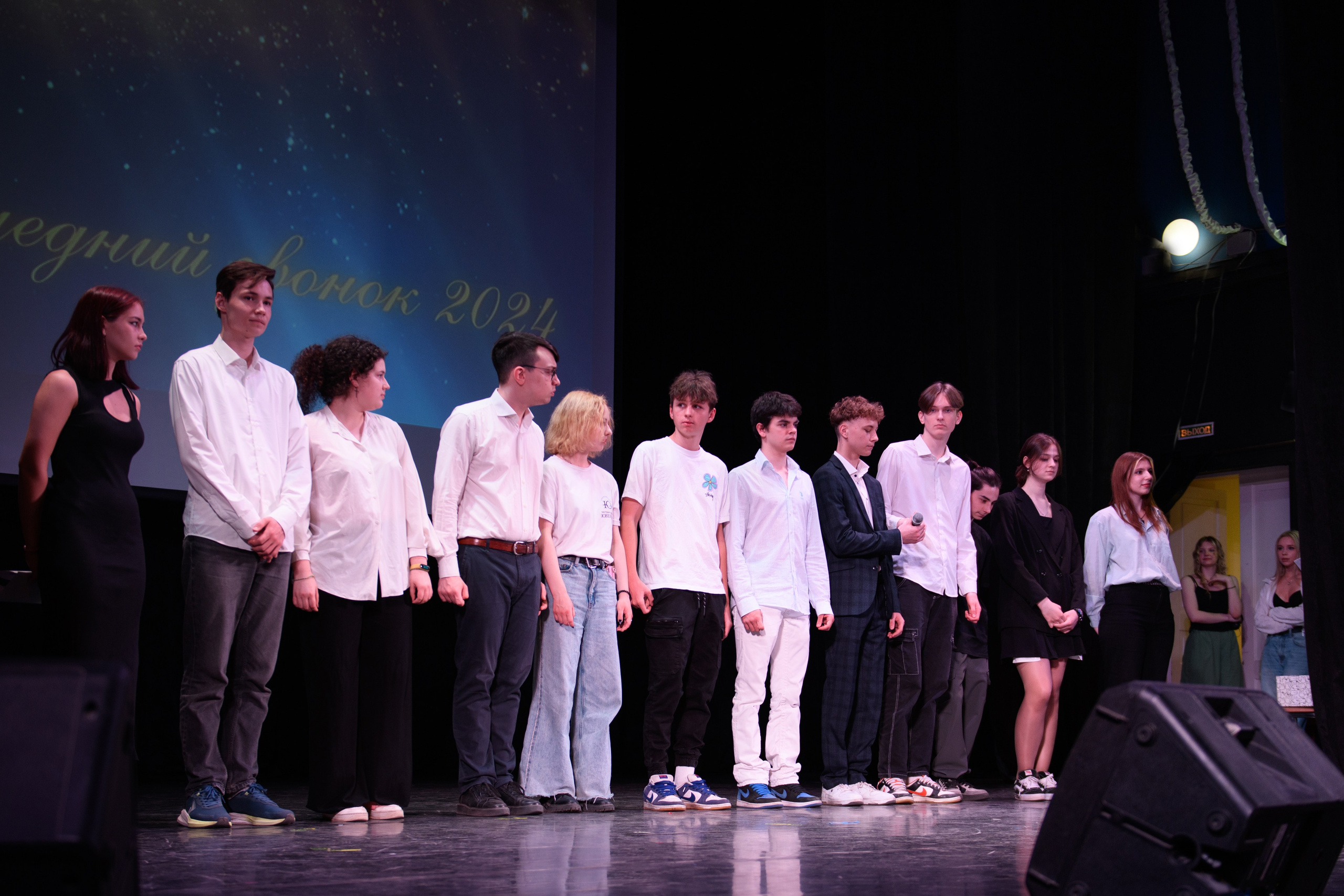 Фотосъёмка торжественного вечера выпускников. Организация и проведение фотосъемок в Санкт-Петербурге. Фотограф Смирягин Илья