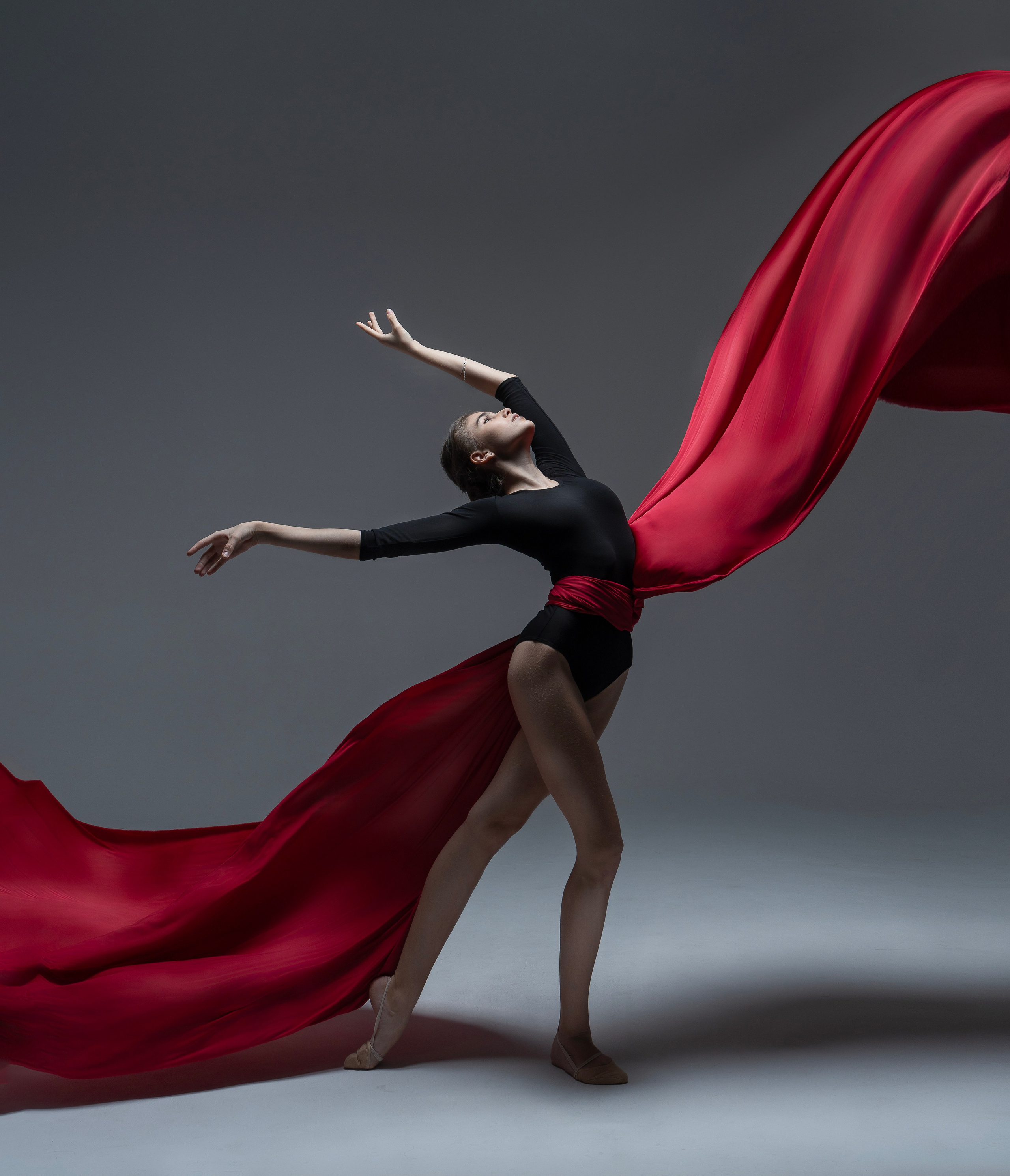 Фотопроект с тканью. Профессиональный фотограф в Москве Марина Григорьева