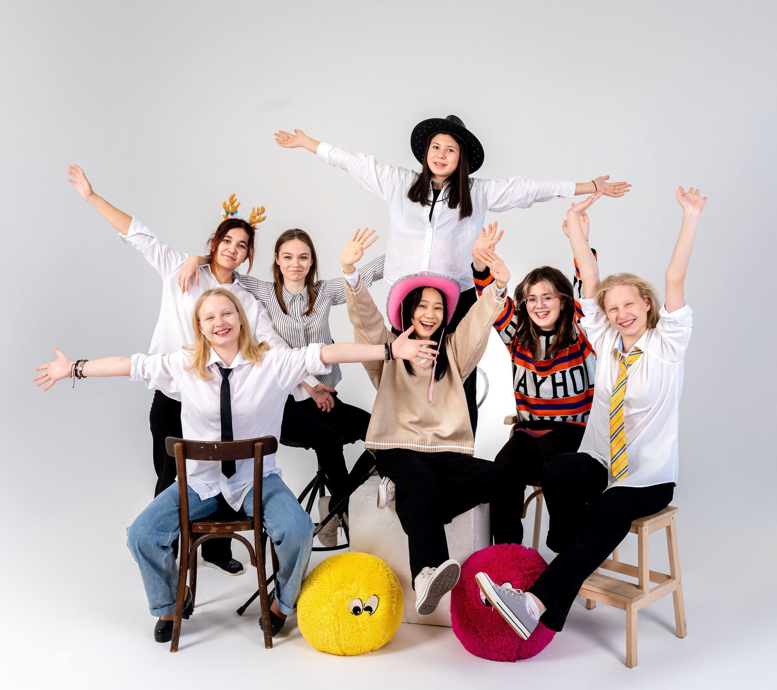 9 — 11 классы. Фотографы в г. Астрахань Сергей и Елена Бовтуновы